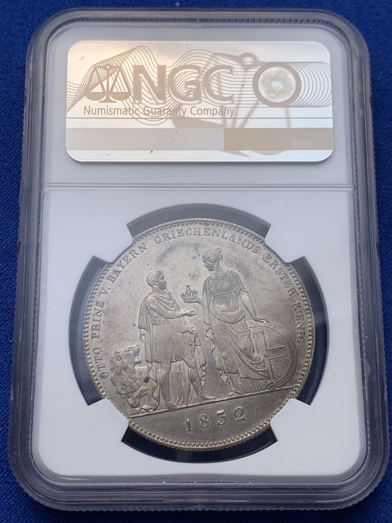 《竞宝斋》圣诞专辑  第一场  第227场 定制纪念章相赠 (全场顺丰包邮) NGC-UNCD 德国巴伐利亚 1832年巴伐利亚的奥托王子登基当了希腊国王历史泰勒大银币，著名历史泰勒品种，正反带光底板好，性价比高