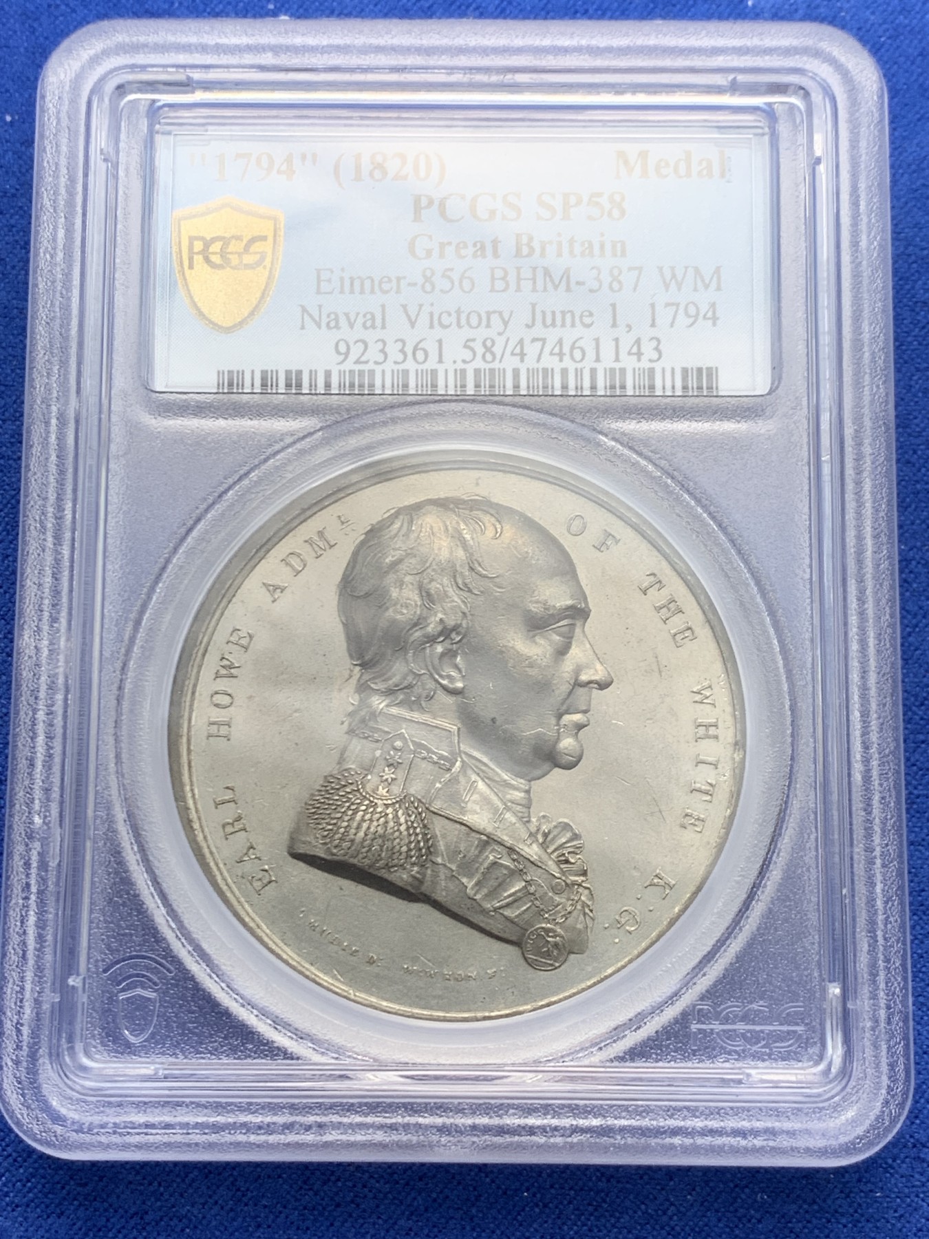 《竞宝斋》圣诞专辑  第一场  第227场 定制纪念章相赠 (全场顺丰包邮) 唯一冠军分 PCGS SP58 英国 1820乔治三世 海军上将 1794击败法国 纪念章 WM材质 背面海神驾驭海马逐浪而行 穆迪作品