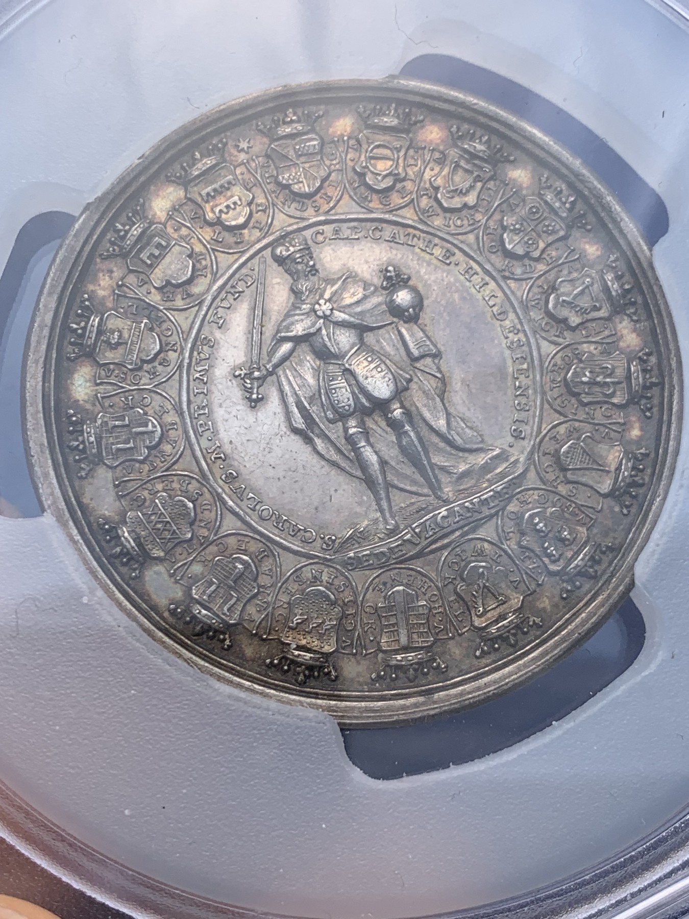 《竞宝斋》圣诞专辑  第一场  第227场 定制纪念章相赠 (全场顺丰包邮) PCGS-AU58 德国 1724年 希尔德斯海姆 宗座缺位 大银章 亚军分 双面老包浆 1.5泰勒大规格