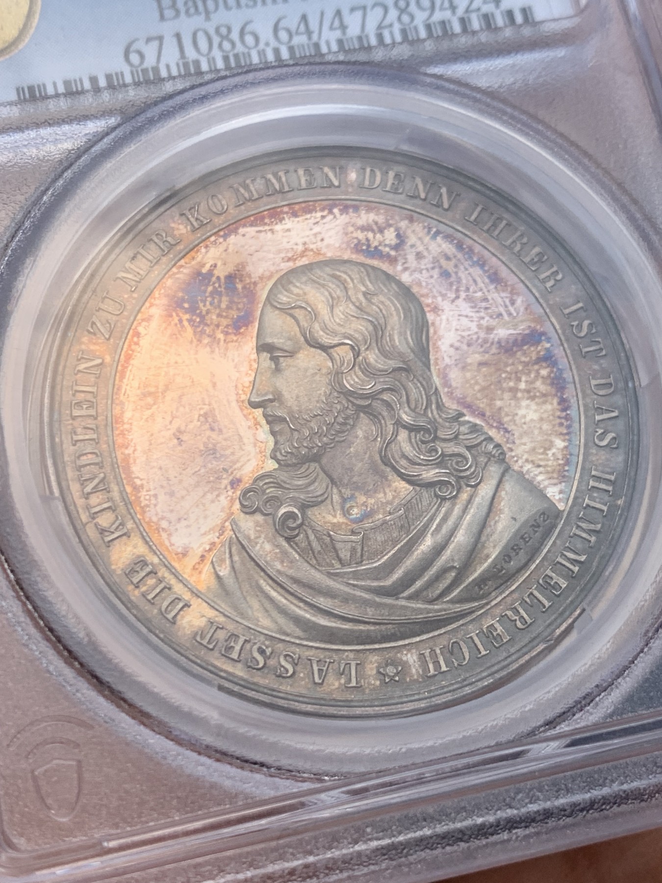 《竞宝斋》圣诞专辑  第一场  第227场 定制纪念章相赠 (全场顺丰包邮) PCGS SP64 德国1800宗教洗礼银章，名家loos作品，五彩镭射完美品，封面广告章