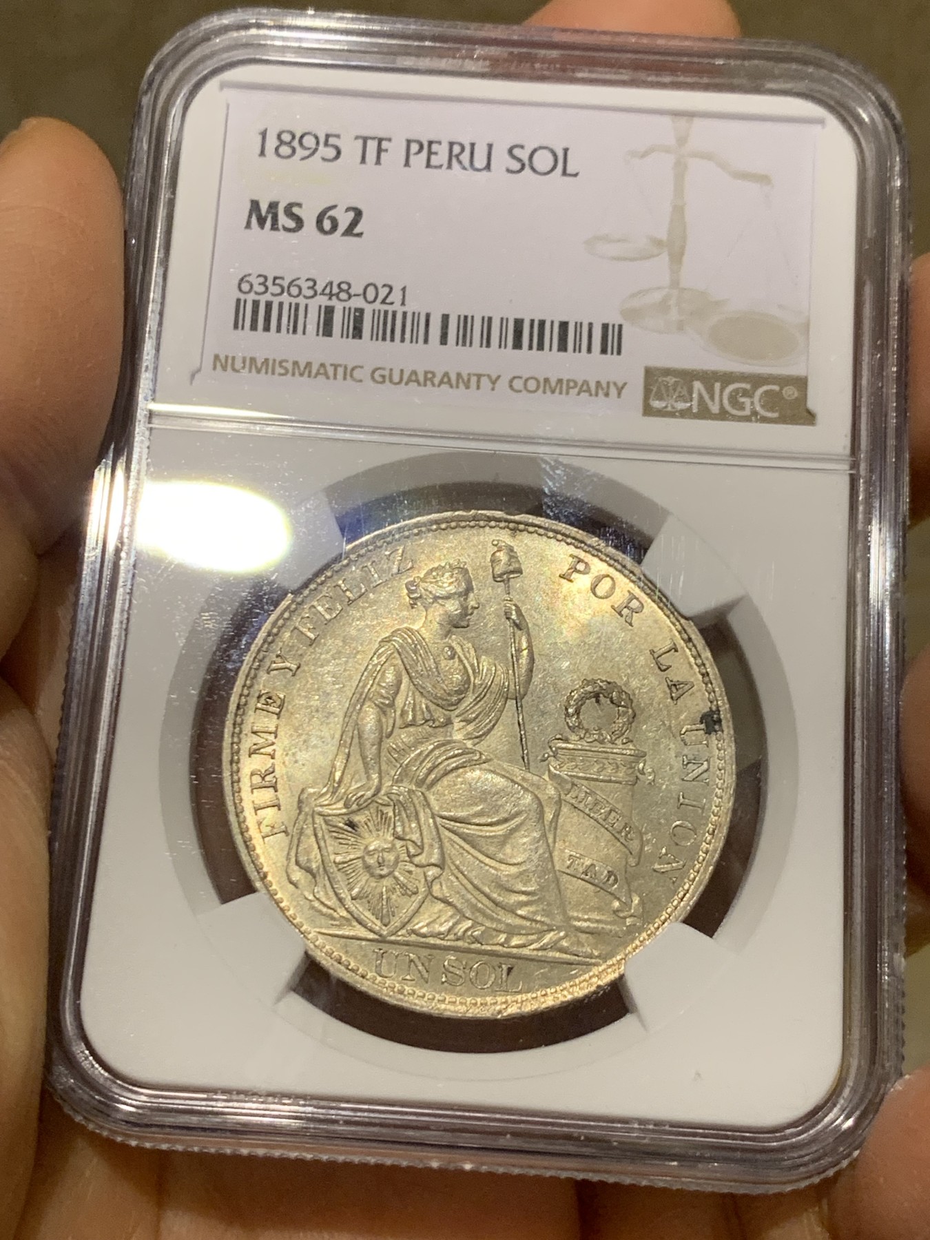 《竞宝斋》圣诞专辑  第二场  第228场 定制纪念章相赠 (全场顺丰包邮) NGC-MS62 秘鲁 1895年 1索尔 黄油光 大银币 相对早期年份 高银版 质感漂亮