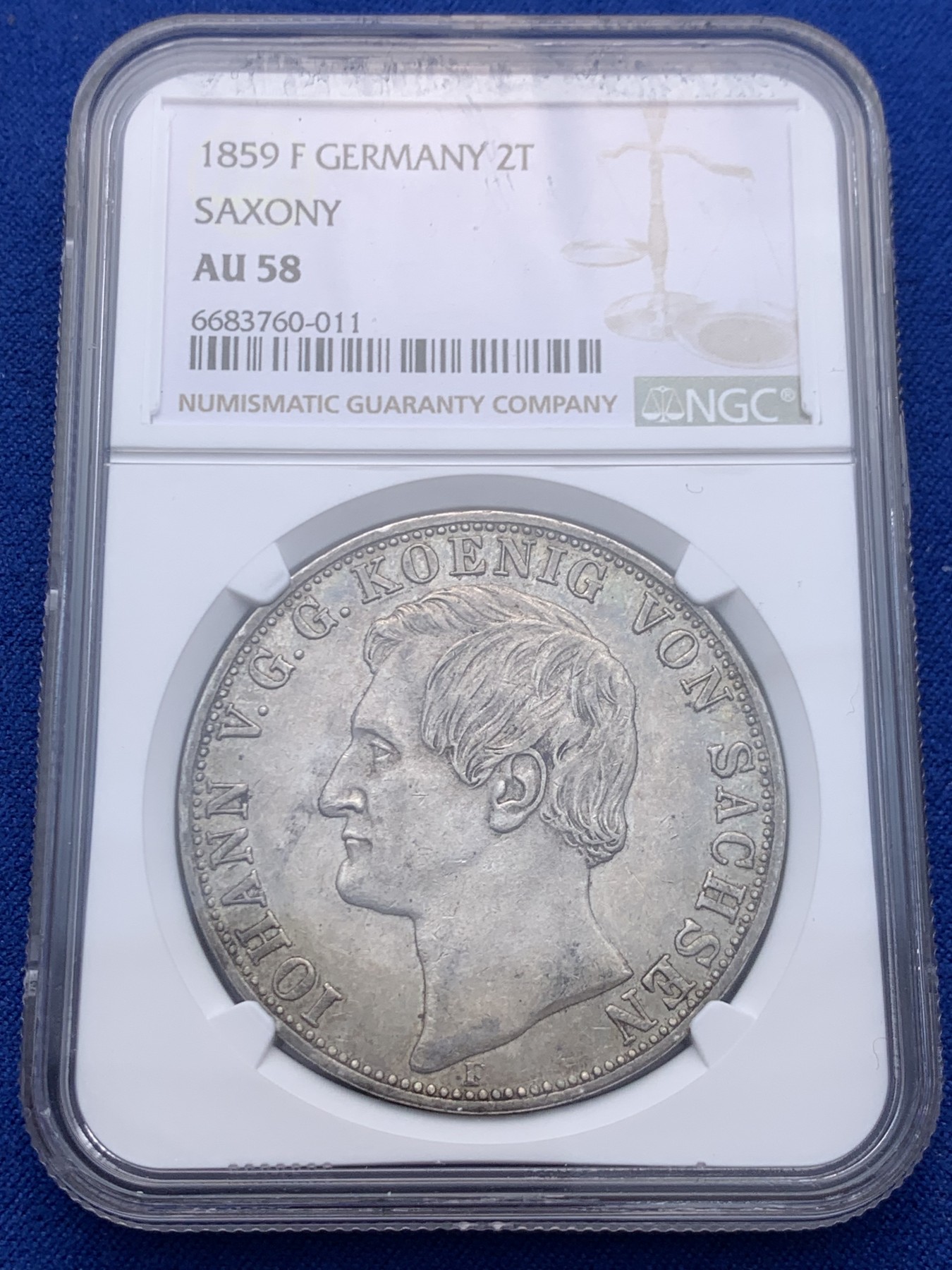 《竞宝斋》圣诞专辑  第一场  第227场 定制纪念章相赠 (全场顺丰包邮) NGC AU58 德国 1859 萨克森约翰五世2泰勒大银币 37克的大窗帘银币 原味包浆 底板光亮