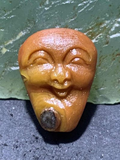 精美亚光原皮战国红玛瑙手工俏色巧雕笑口常开一体佛头三通一个 - 精美亚光原皮战国红玛瑙手工俏色巧雕笑口常开一体佛头三通一个
