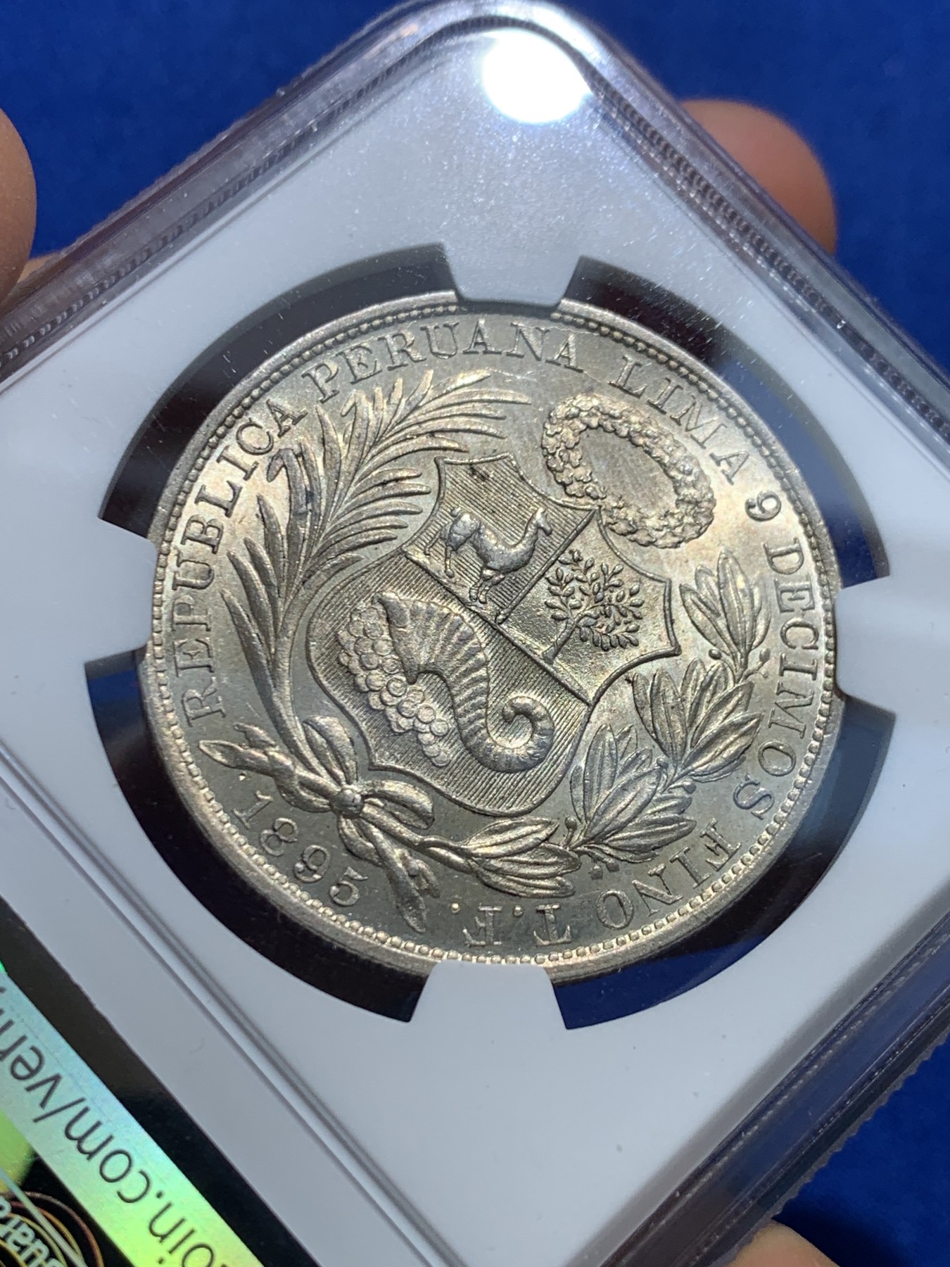 《竞宝斋》圣诞专辑  第二场  第228场 定制纪念章相赠 (全场顺丰包邮) NGC-MS62 秘鲁 1895年 1索尔 黄油光 大银币 相对早期年份 高银版 质感漂亮