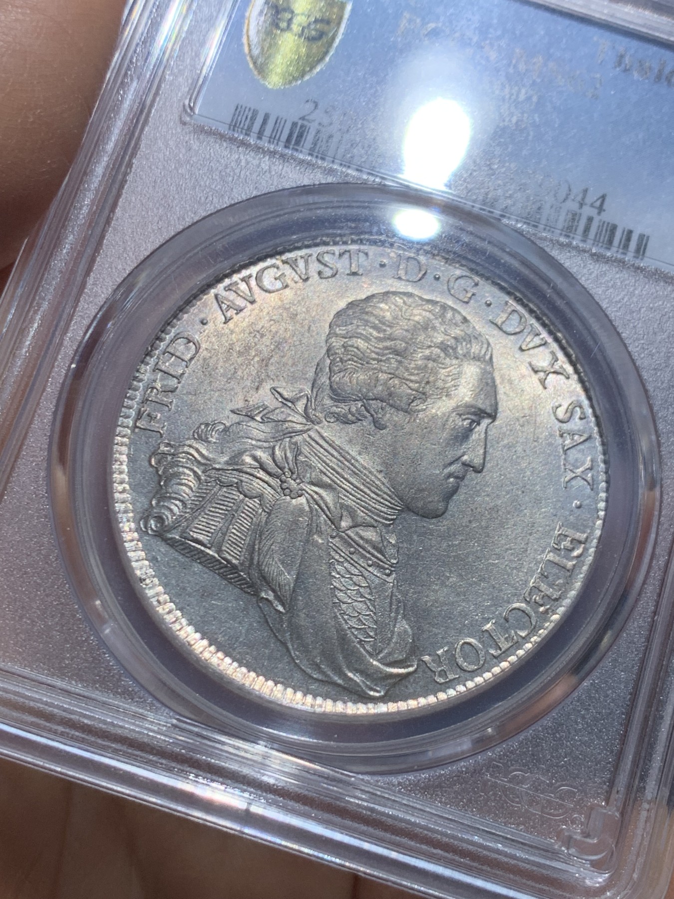 《竞宝斋》圣诞专辑  第一场  第227场 定制纪念章相赠 (全场顺丰包邮) PCGS-MS62 德国1803年萨克森 泰勒大银币 PC冠军分 币面压力十足，转光感强烈，无弱打无减重痕，十分难得