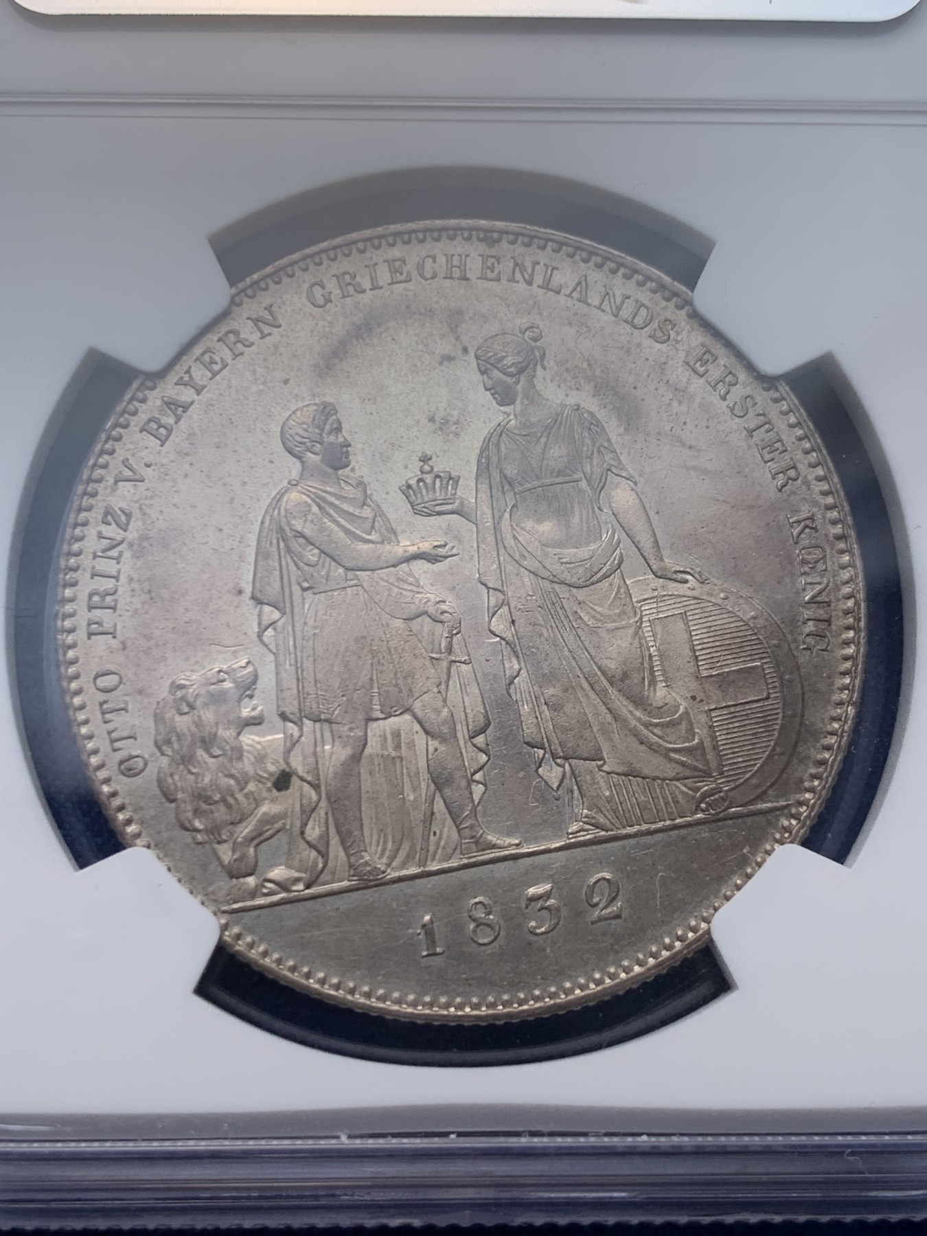 《竞宝斋》圣诞专辑  第一场  第227场 定制纪念章相赠 (全场顺丰包邮) NGC-UNCD 德国巴伐利亚 1832年巴伐利亚的奥托王子登基当了希腊国王历史泰勒大银币，著名历史泰勒品种，正反带光底板好，性价比高