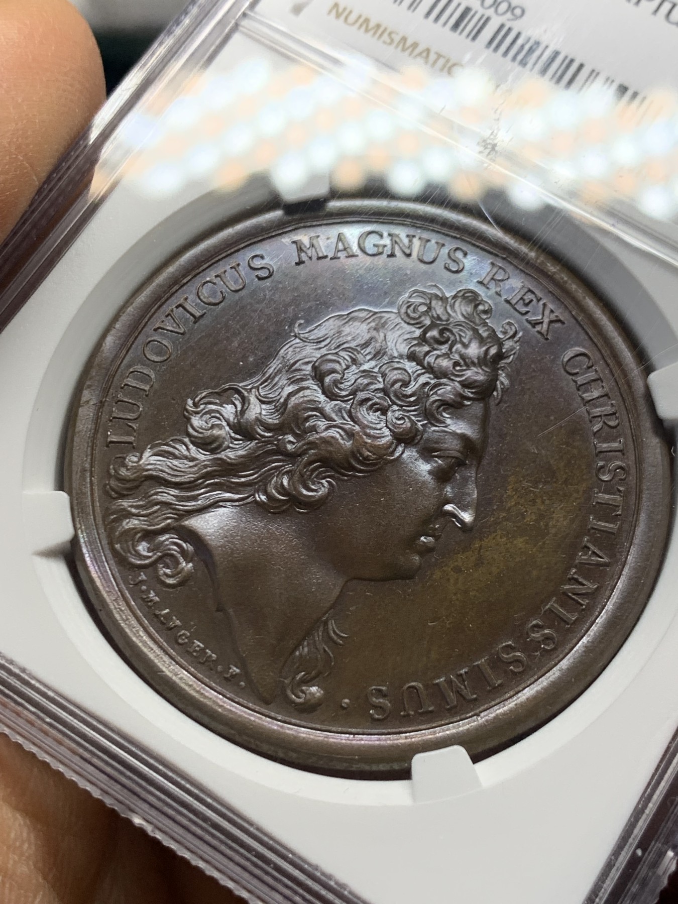 《竞宝斋》圣诞专辑  第一场  第227场 定制纪念章相赠 (全场顺丰包邮) 唯一冠军分 NGC MS65 法国1677年太阳王路易十四捕获圣奥梅尔纪念铜章