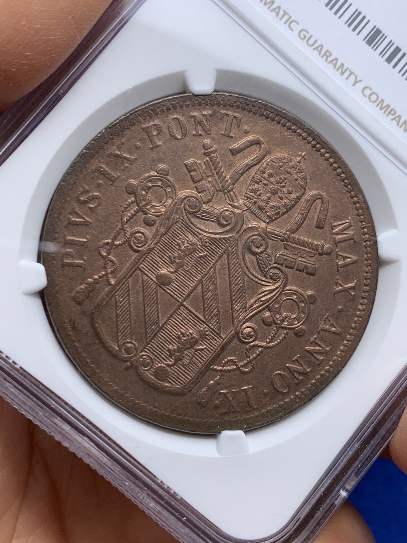 《竞宝斋》圣诞专辑  第一场  第227场 定制纪念章相赠 (全场顺丰包邮) NGC MS63RB 意大利 1854 教皇国 庇护九世 5B大铜币  42克 40mm大规格 原味巧克力包浆 难得状态