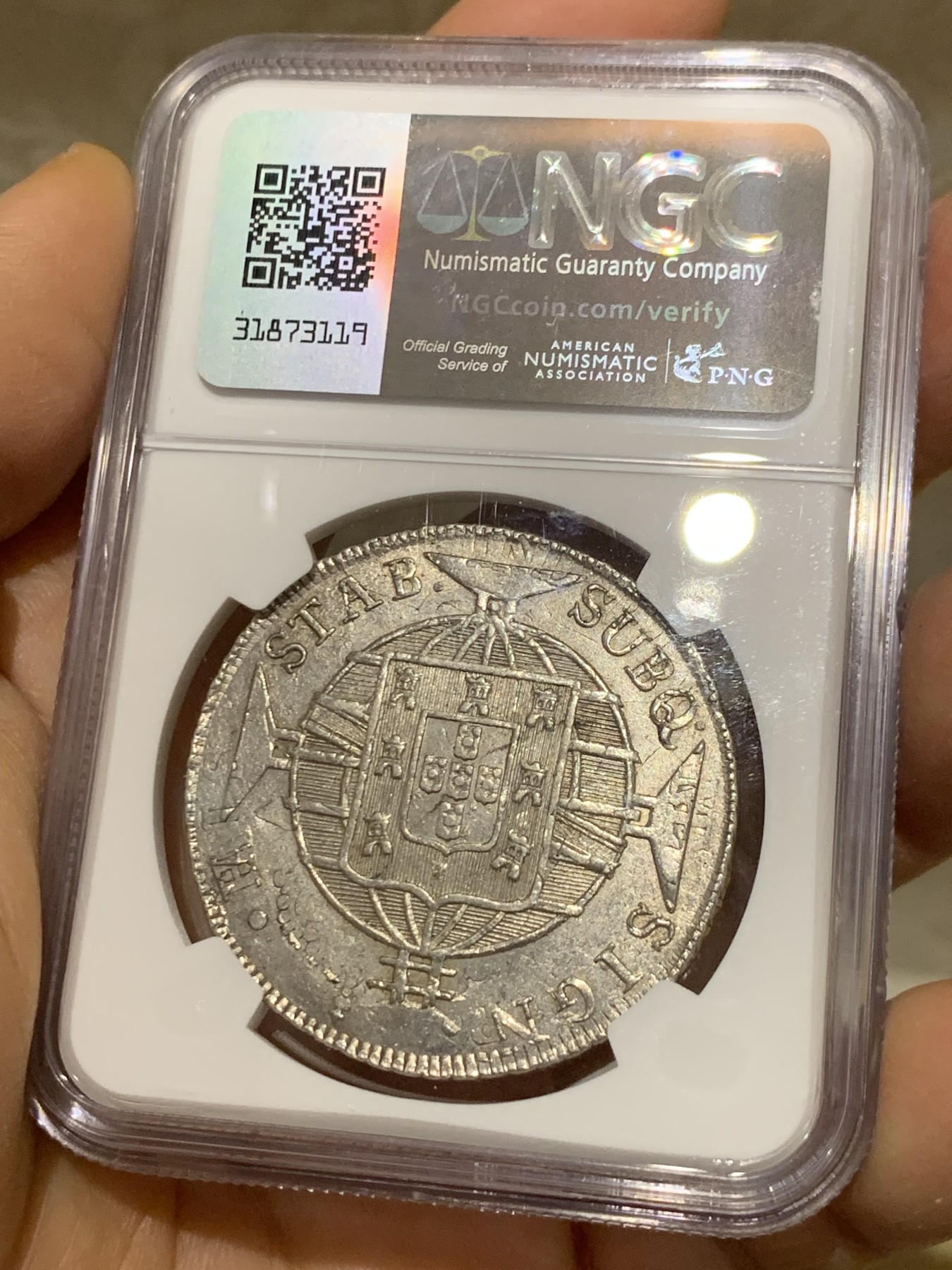 《竞宝斋》圣诞专辑  第二场  第228场 定制纪念章相赠 (全场顺丰包邮) NGC-MS62 葡属巴西 1820年 960瑞斯大银币 持续上涨品种 压印清晰 淡黄包浆