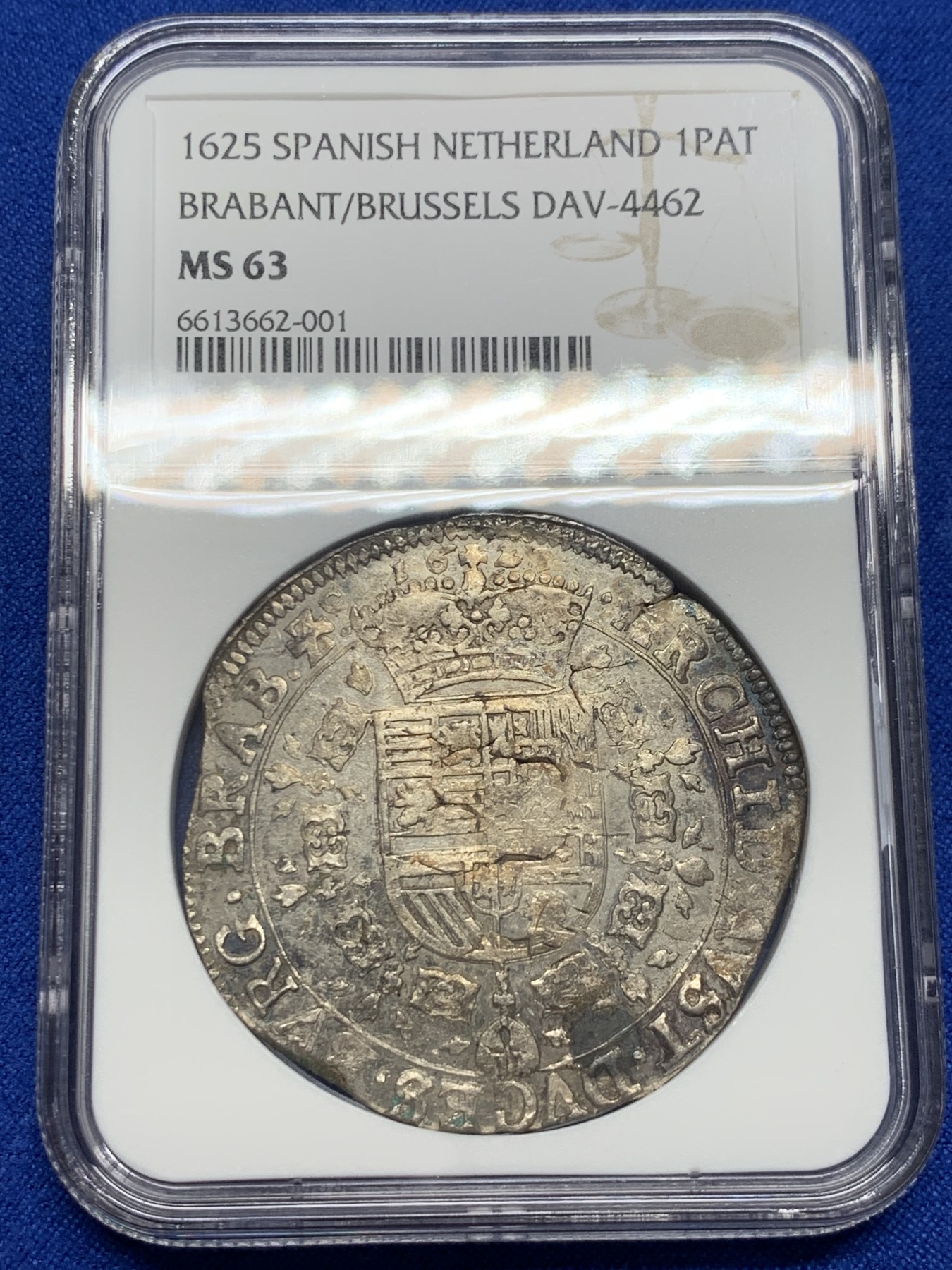 《竞宝斋》圣诞专辑  第一场  第227场 定制纪念章相赠 (全场顺丰包邮) NGC-MS63 1625年西属尼德兰1巴塔贡大银币 地球之王费利佩四世时期铸造，工艺问题导致币胚缺陷，此币镜面底板，压力也不错，是唯一评级记录