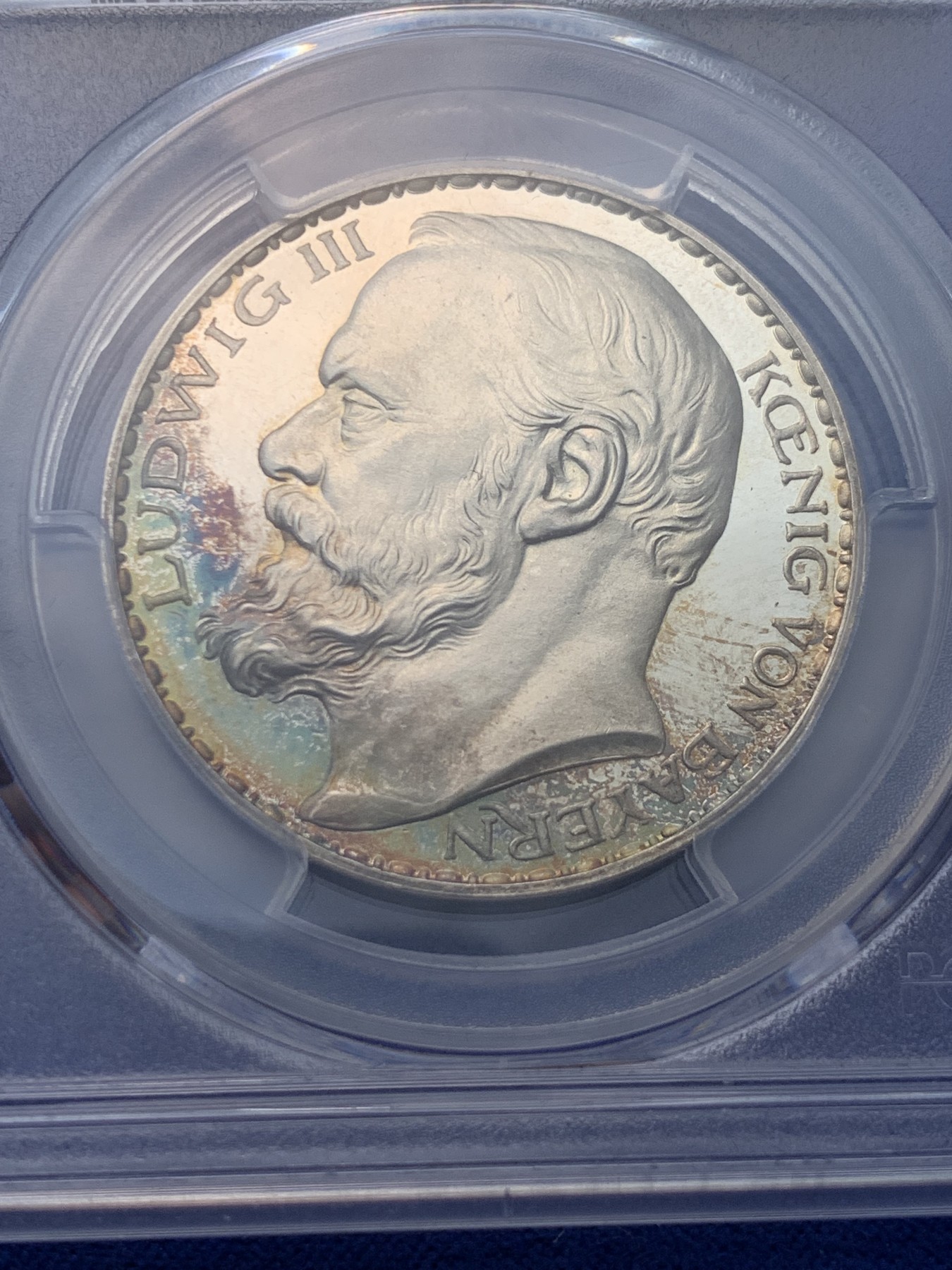 《竞宝斋》圣诞专辑  第一场  第227场 定制纪念章相赠 (全场顺丰包邮) PCGS SP66，德国1913巴伐利亚路德维希2世，3马克银样币，顶级冠军分数，双面月牙五彩，极美！