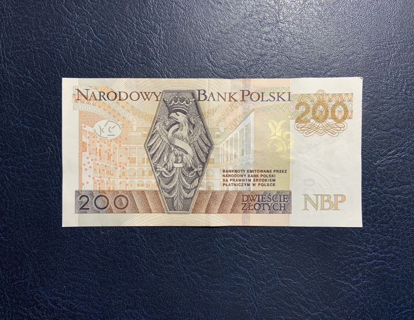 收藏联盟Quantum Auction 第313期拍卖  波兰2015年200玆罗提 品相如图