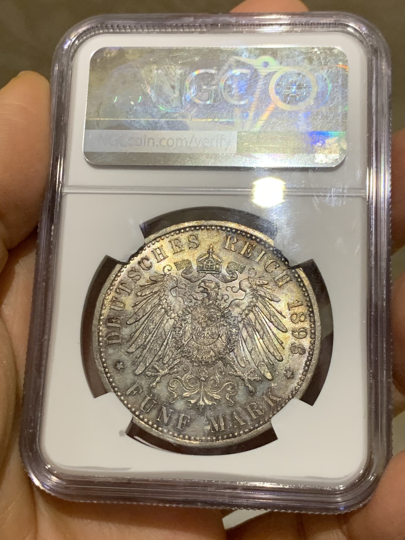 《竞宝斋》圣诞专辑  第一场  第227场 定制纪念章相赠 (全场顺丰包邮) NGC MS64 德国 1896 安哈特  腓特烈一世 统治25周年 纪念 5马克大银币 少见品种 淡彩包浆 底板极美