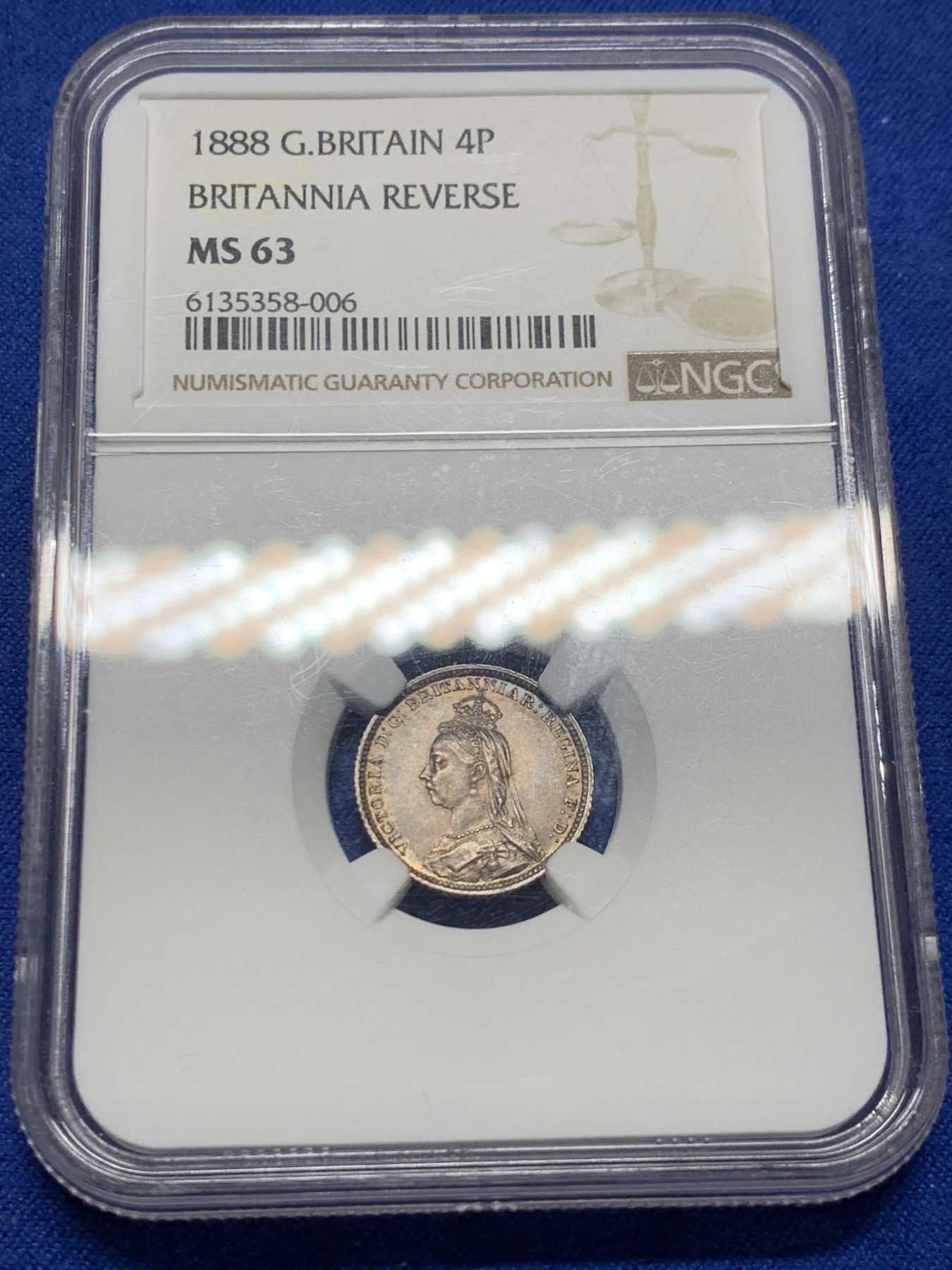 《竞宝斋》圣诞专辑  第二场  第228场 定制纪念章相赠 (全场顺丰包邮) NGC-MS63 英国1888年维多利亚高冠版4便士银币