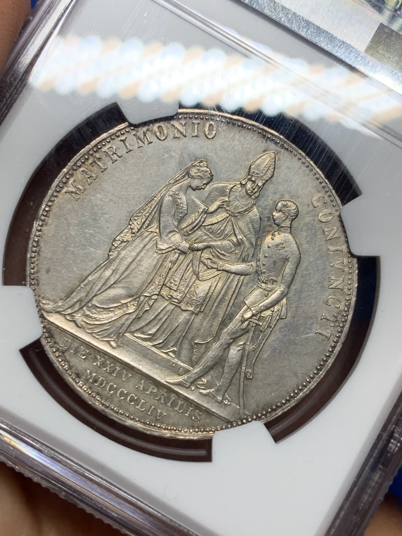 《竞宝斋》圣诞专辑  第二场  第228场 定制纪念章相赠 (全场顺丰包邮) NGC-MS62 奥匈帝国 1854年 2盾 茜茜公主大婚纪念银币 包浆纯粹 浮雕神圣深邃 年度收藏精选