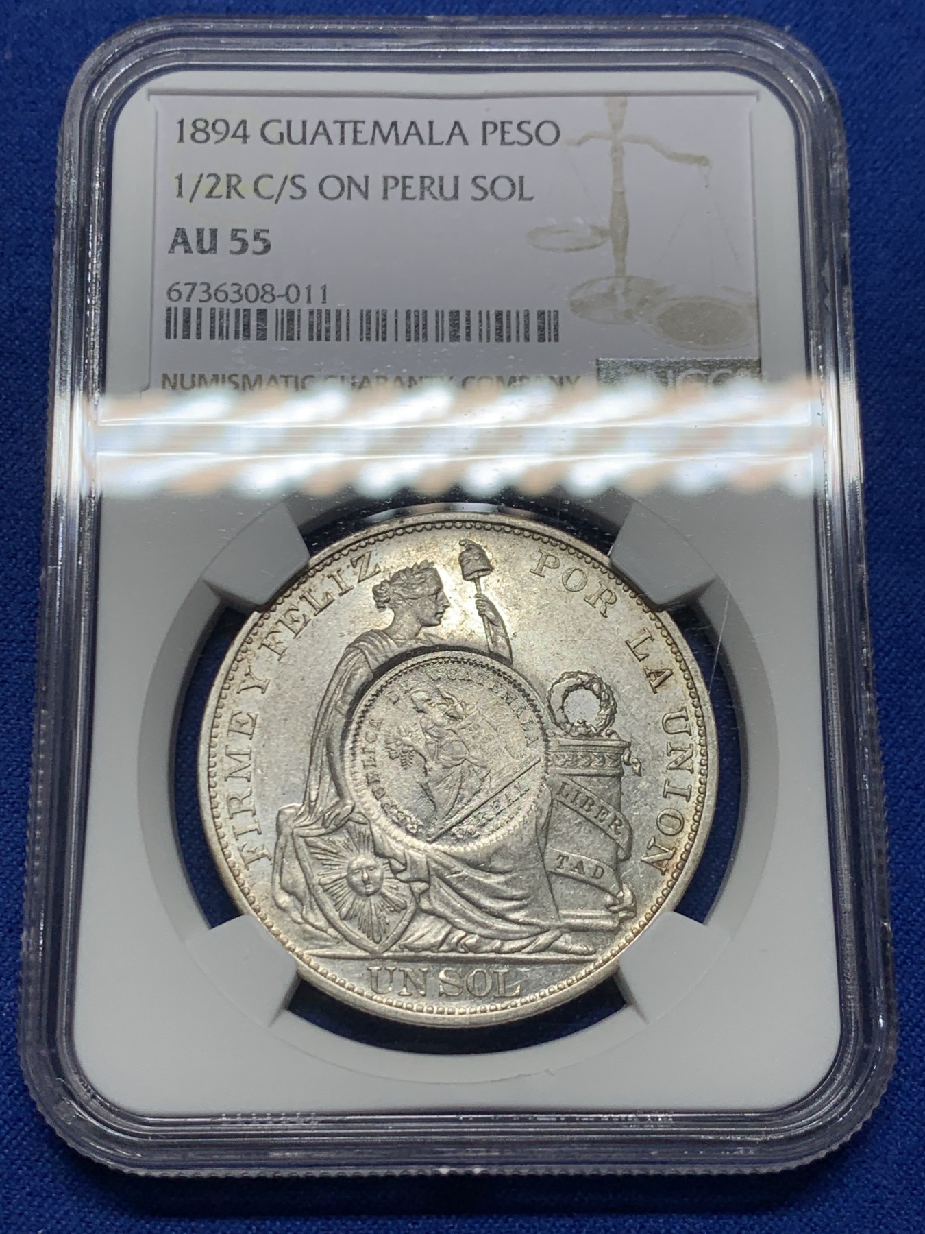 《竞宝斋》圣诞专辑  第二场  第228场 定制纪念章相赠 (全场顺丰包邮) NGC-AU55 危地马拉1894年加盖1比索银币 热门品种 低评好状态