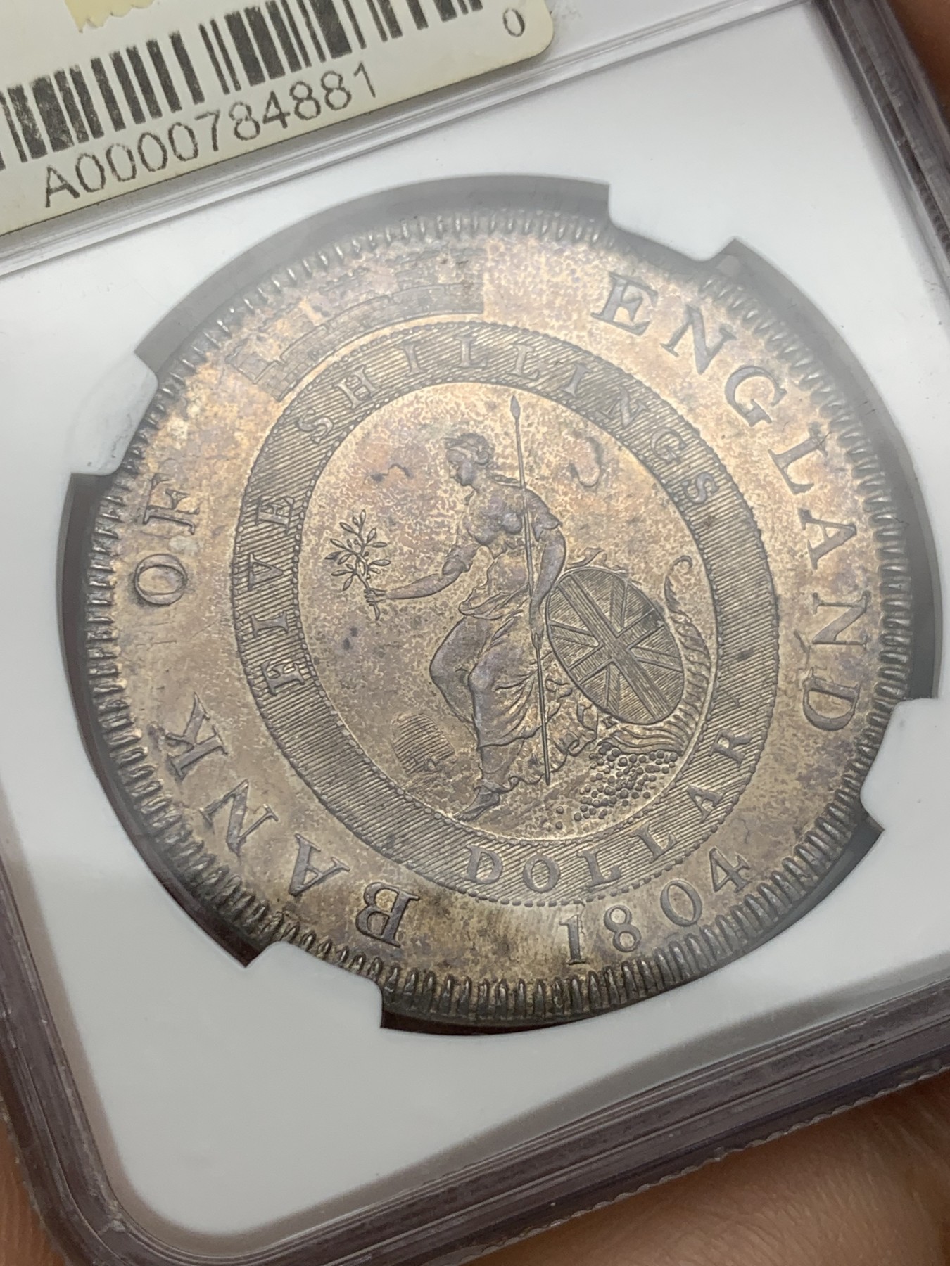 《竞宝斋》圣诞专辑  第二场  第228场 定制纪念章相赠 (全场顺丰包邮) NGC-MS62 英国乔三 1804年 英格兰银行 5先令大银币 一流的传世包浆 暴涨品种 底板带PL版 状态好