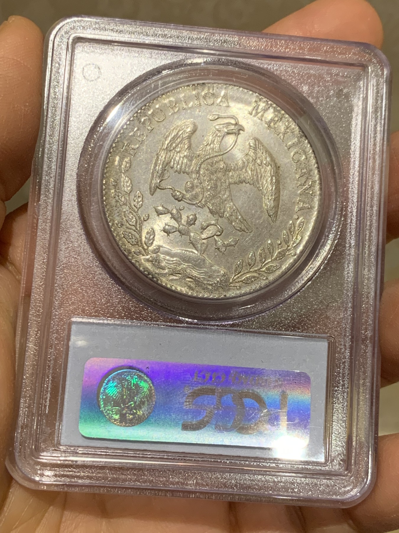 《竞宝斋》圣诞专辑  第二场  第228场 定制纪念章相赠 (全场顺丰包邮) PCGS-MS64 墨西哥 1896年 8瑞尔 花边鹰洋 略少厂别 绝版老白盒 味道不错