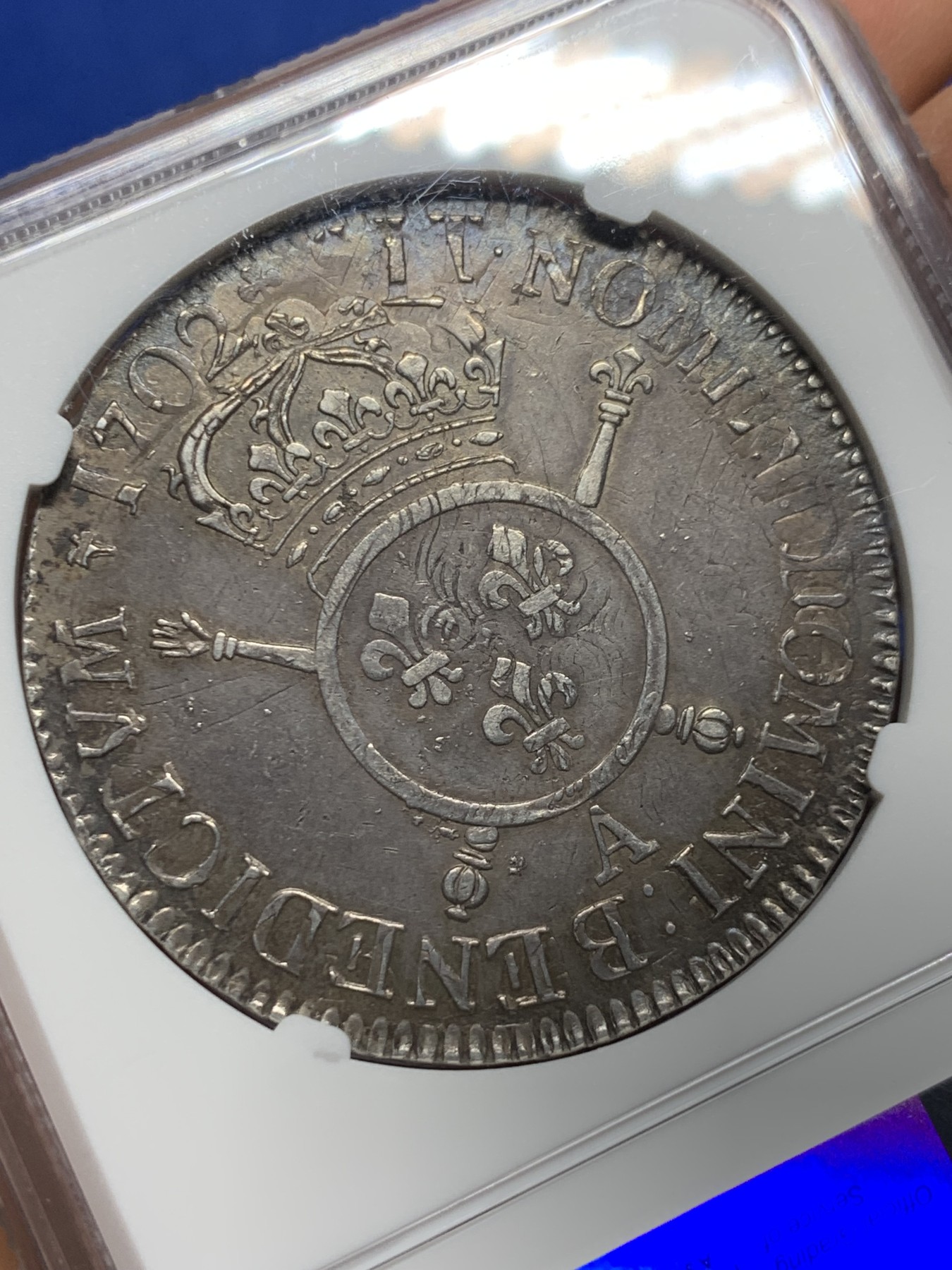 《竞宝斋》圣诞专辑  第二场  第228场 定制纪念章相赠 (全场顺丰包邮) NGC-XF45 1702年 法国 路易十四 1埃居 银币 老包浆，细节佳