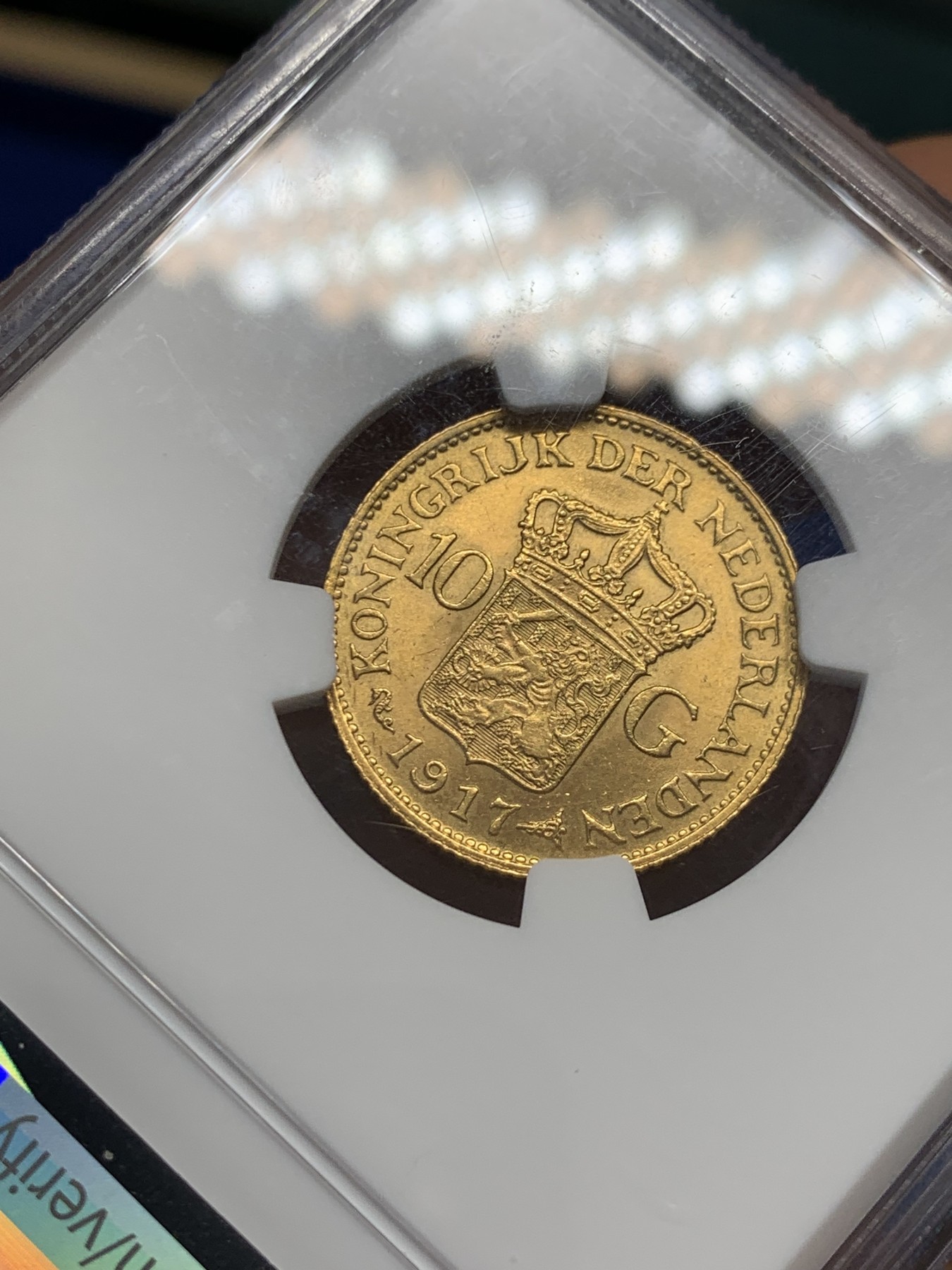 《竞宝斋》圣诞专辑  第二场  第228场 定制纪念章相赠 (全场顺丰包邮) NGC-MS64 1917荷兰威廉明娜10盾金币 少妇版车轮光金灿灿 热门好品潜力高