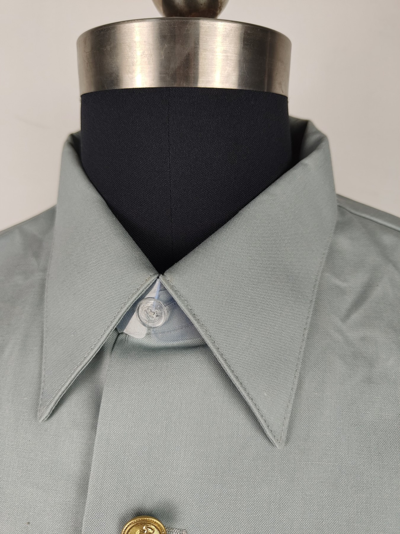 全场0元起拍 第120期 咸鱼国勋章拍卖专场 12月27日（周三）下午6：00开始 东德海军常服衬衣 胸围120 肩宽48 衣长63 袖长58领围41