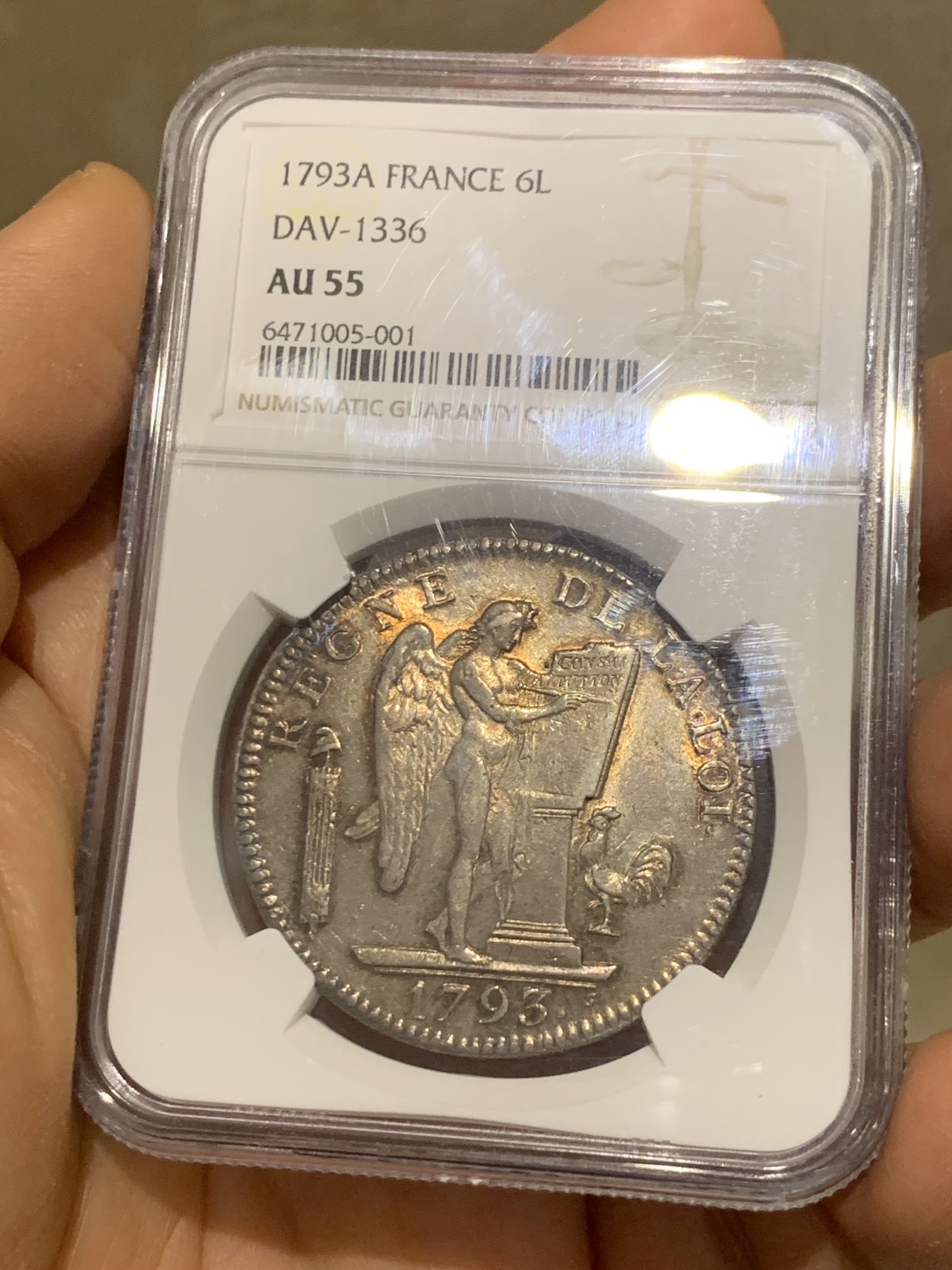 《竞宝斋》圣诞专辑  第二场  第228场 定制纪念章相赠 (全场顺丰包邮) NGC-AU55 法国1793年天使版6里弗尔大银币，深打，唯一年份，老包浆，法国大革命第二年，天使五官清晰可见，55分中的战斗机。法系收藏绕不过的名誉品！