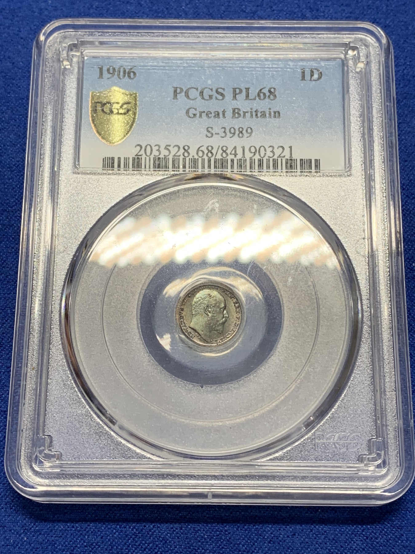 《竞宝斋》圣诞专辑  第二场  第228场 定制纪念章相赠 (全场顺丰包邮) 4枚一组 PCGS-PL66-68 英国1906年爱德华七世 濯足节套币。镜面感非常明显，且有统一的欧珀光泽包浆，全套高分，包含多枚冠军分，不可超越的一套。带同年份原盒。