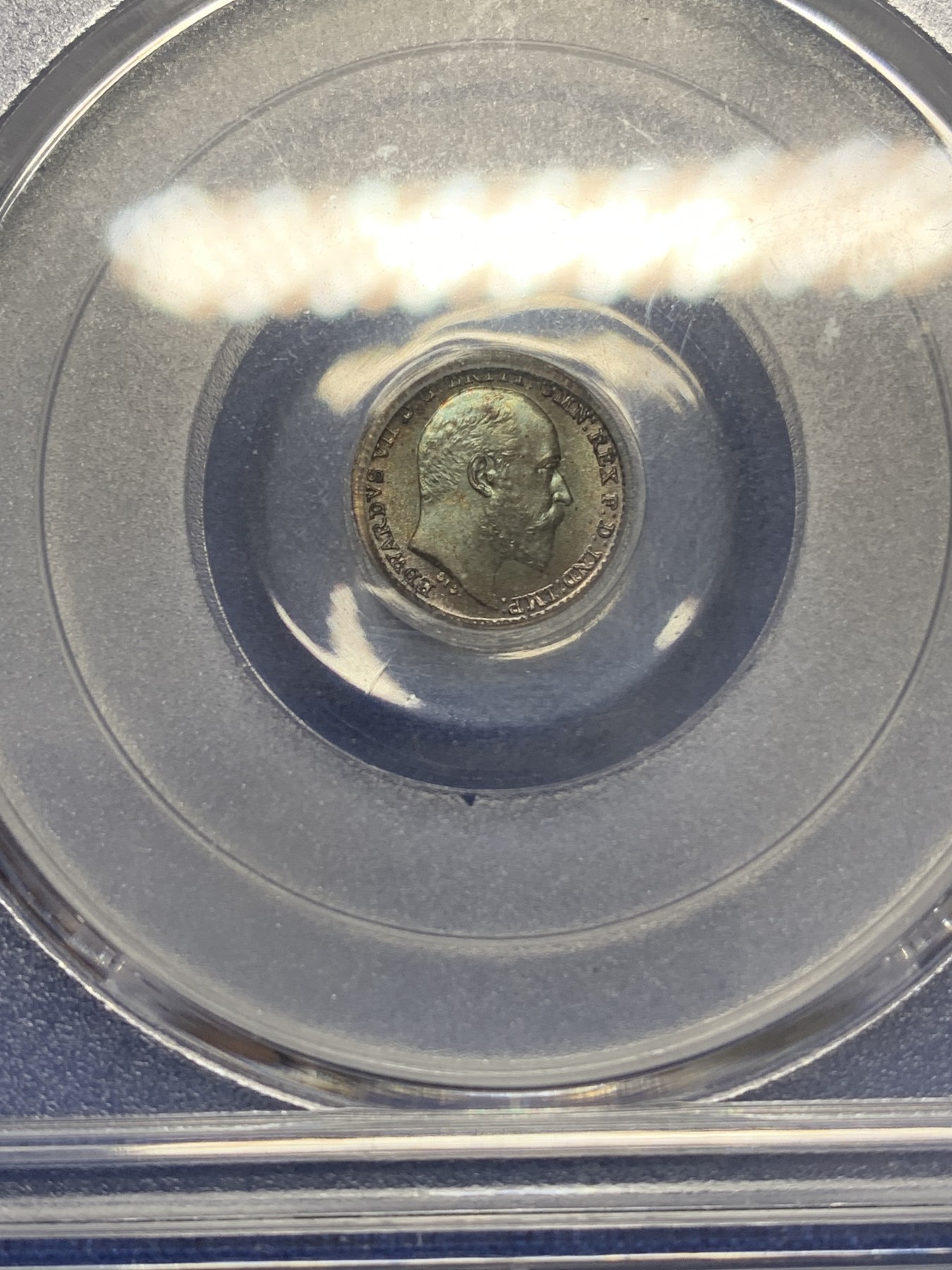 《竞宝斋》圣诞专辑  第二场  第228场 定制纪念章相赠 (全场顺丰包邮) 4枚一组 PCGS-PL66-68 英国1906年爱德华七世 濯足节套币。镜面感非常明显，且有统一的欧珀光泽包浆，全套高分，包含多枚冠军分，不可超越的一套。带同年份原盒。