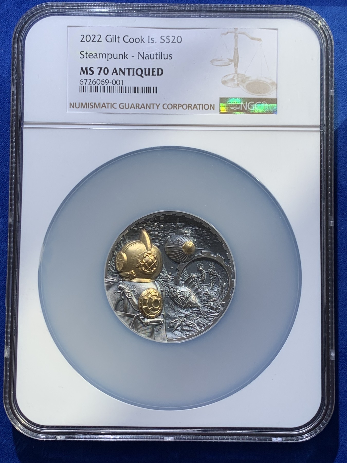 《竞宝斋》圣诞专辑  第二场  第228场 定制纪念章相赠 (全场顺丰包邮) NGC MS70 2022年库克蒸汽朋克系列-鹦鹉螺浮雕镀金仿古纪念银币 盒装  50mm 3盎司 999银 发行量888枚