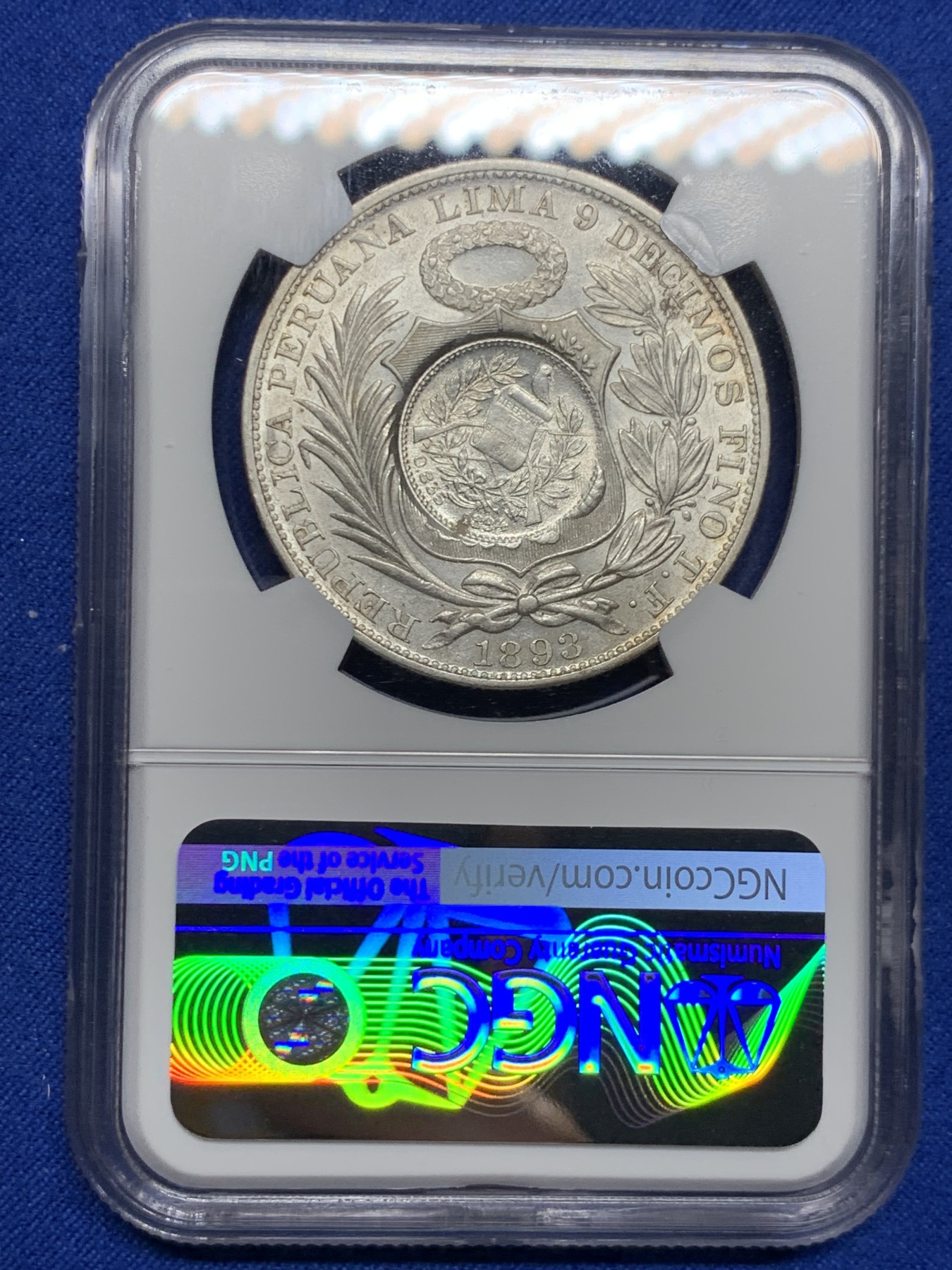 《竞宝斋》圣诞专辑  第二场  第228场 定制纪念章相赠 (全场顺丰包邮) NGC-AU55 危地马拉1894年加盖1比索银币 热门品种 低评好状态