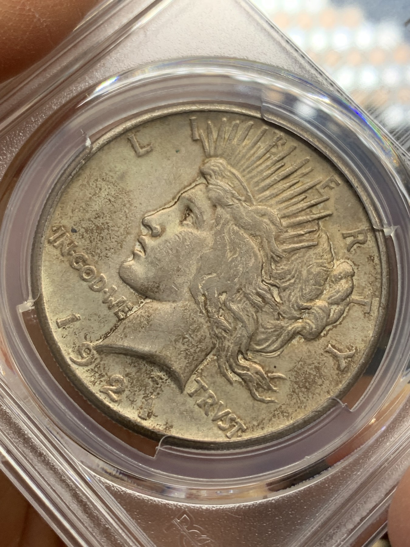 《竞宝斋》圣诞专辑  第二场  第228场 定制纪念章相赠 (全场顺丰包邮) PCGS-AU58 美国 1921年 1美元 和平币 首年高浮雕 和平币中的名誉品 原味包浆