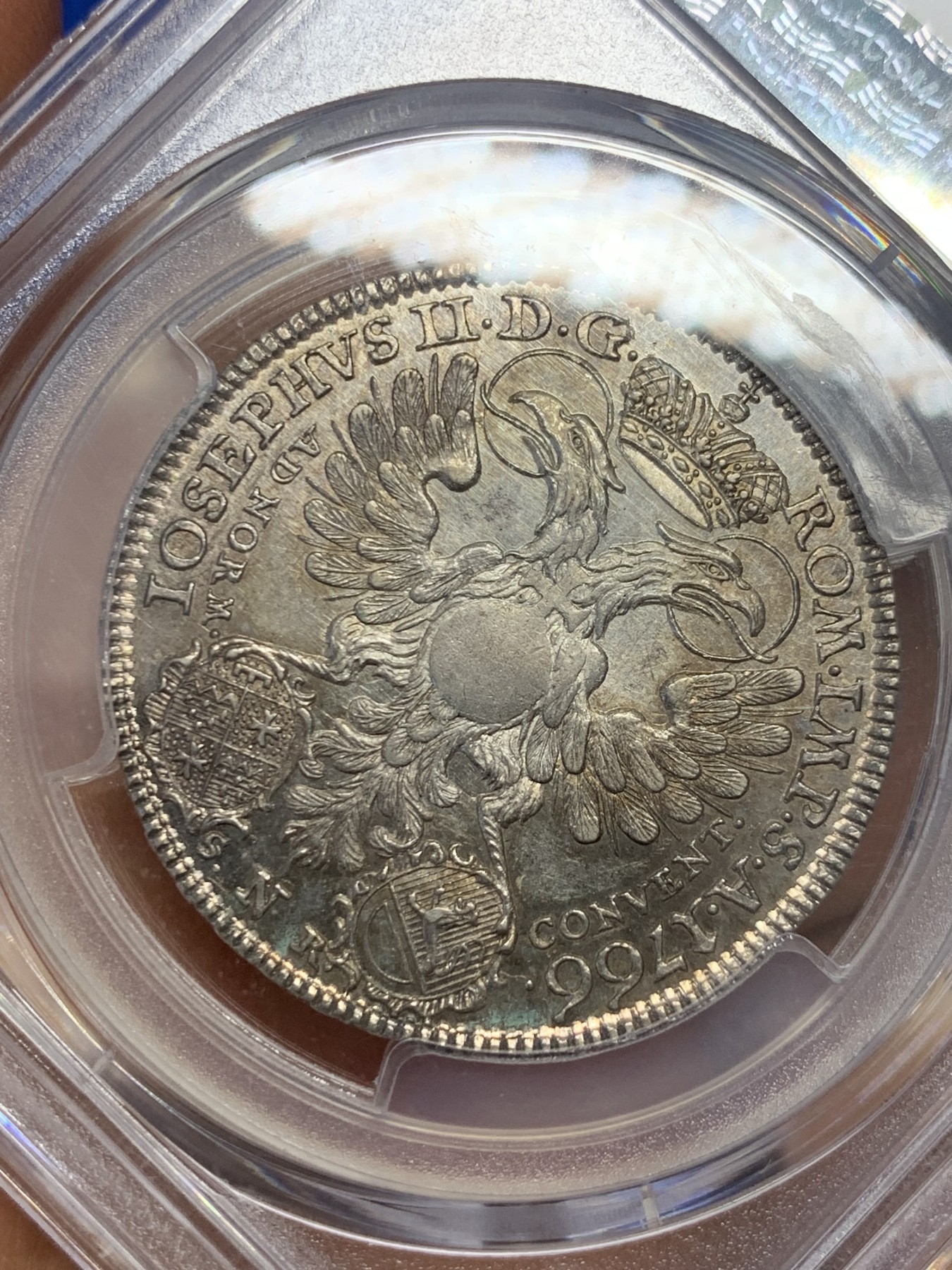 《竞宝斋》圣诞专辑  第二场  第228场 定制纪念章相赠 (全场顺丰包邮) PCGS-MS62 1766神圣罗马帝国弗里德贝格重甲武士1/2泰勒银币 非常少见，PL底板