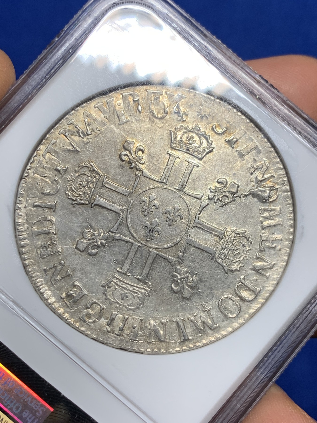 《竞宝斋》圣诞专辑  第二场  第228场 定制纪念章相赠 (全场顺丰包邮) NGC-MS58 法国 1704年 巴黎厂 珍稀度R2等级 路易十四 埃居大银币