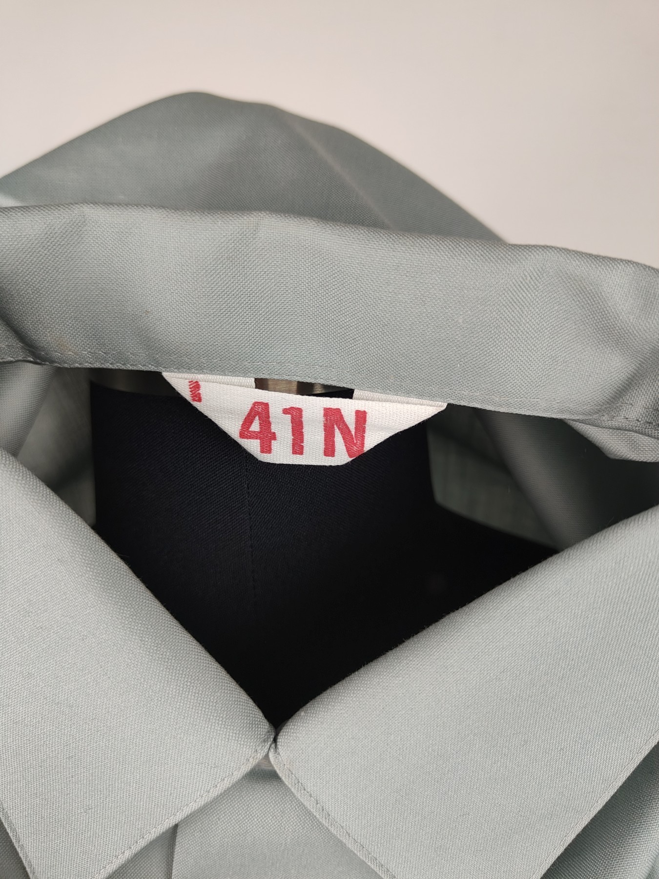 全场0元起拍 第120期 咸鱼国勋章拍卖专场 12月27日（周三）下午6：00开始 东德海军常服衬衣 胸围120 肩宽48 衣长63 袖长58领围41