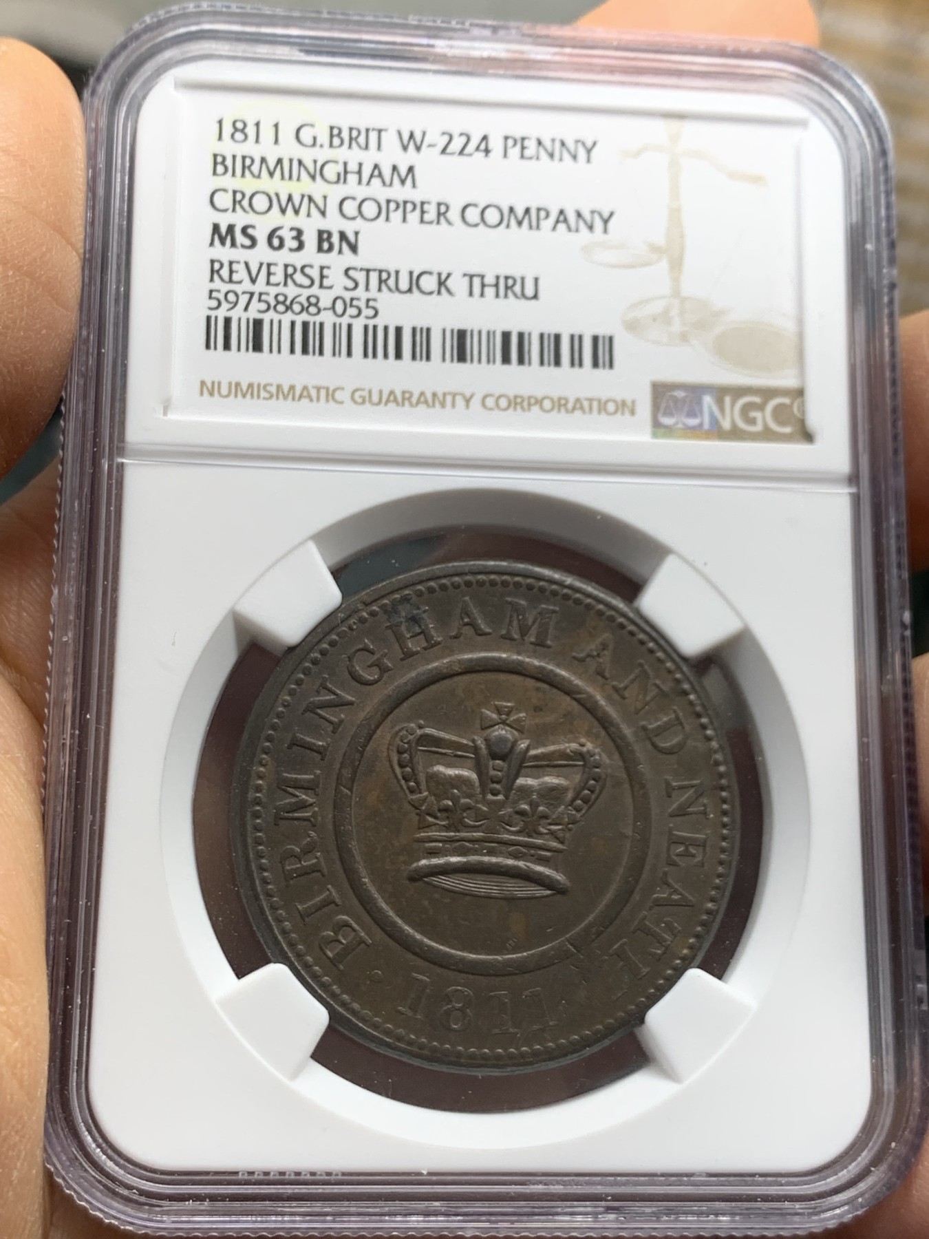 《竞宝斋》圣诞专辑  第二场  第228场 定制纪念章相赠 (全场顺丰包邮) NGC-MS63 英国1811年伯明翰1便士token大铜币，背面铸缺，仅见。经典品种，氧化自然古拙，用料厚重。
