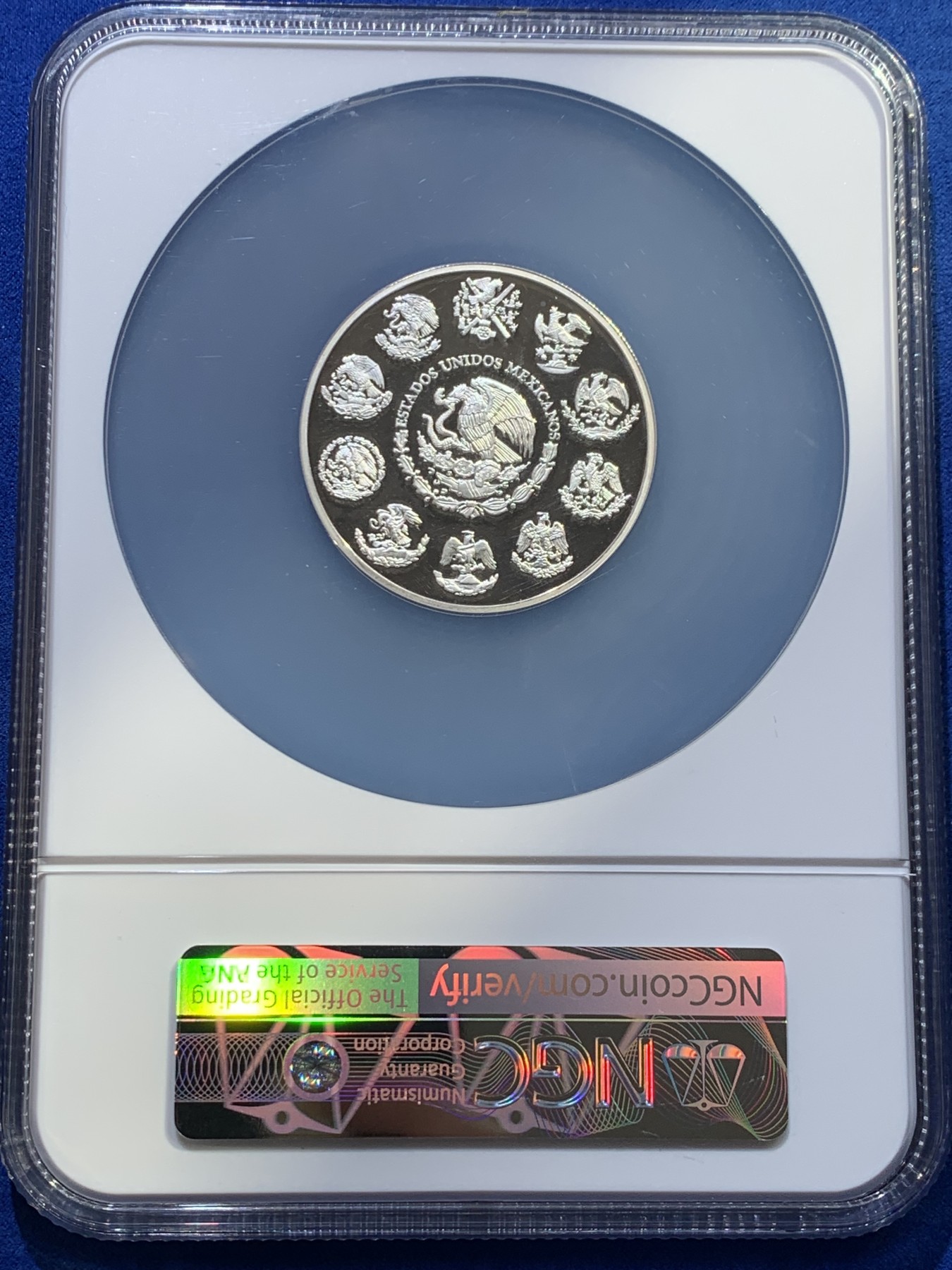 《竞宝斋》圣诞专辑  第二场  第228场 定制纪念章相赠 (全场顺丰包邮) NGC PF69UC 1999-2000墨西哥千禧年古代建筑纪念银币-10比索（冠军分），海外售价2400+   40mm 2盎司 999银 发行量500枚