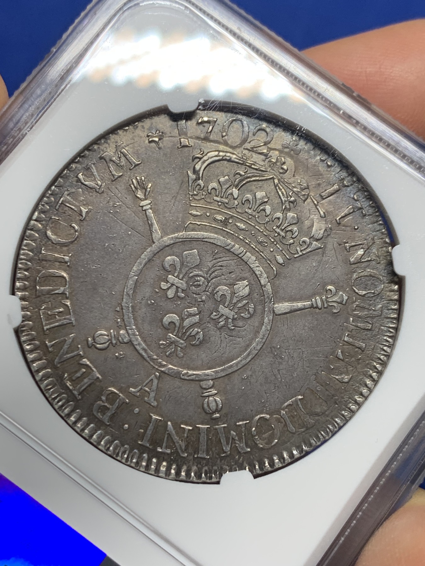 《竞宝斋》圣诞专辑  第二场  第228场 定制纪念章相赠 (全场顺丰包邮) NGC-XF45 1702年 法国 路易十四 1埃居 银币 老包浆，细节佳