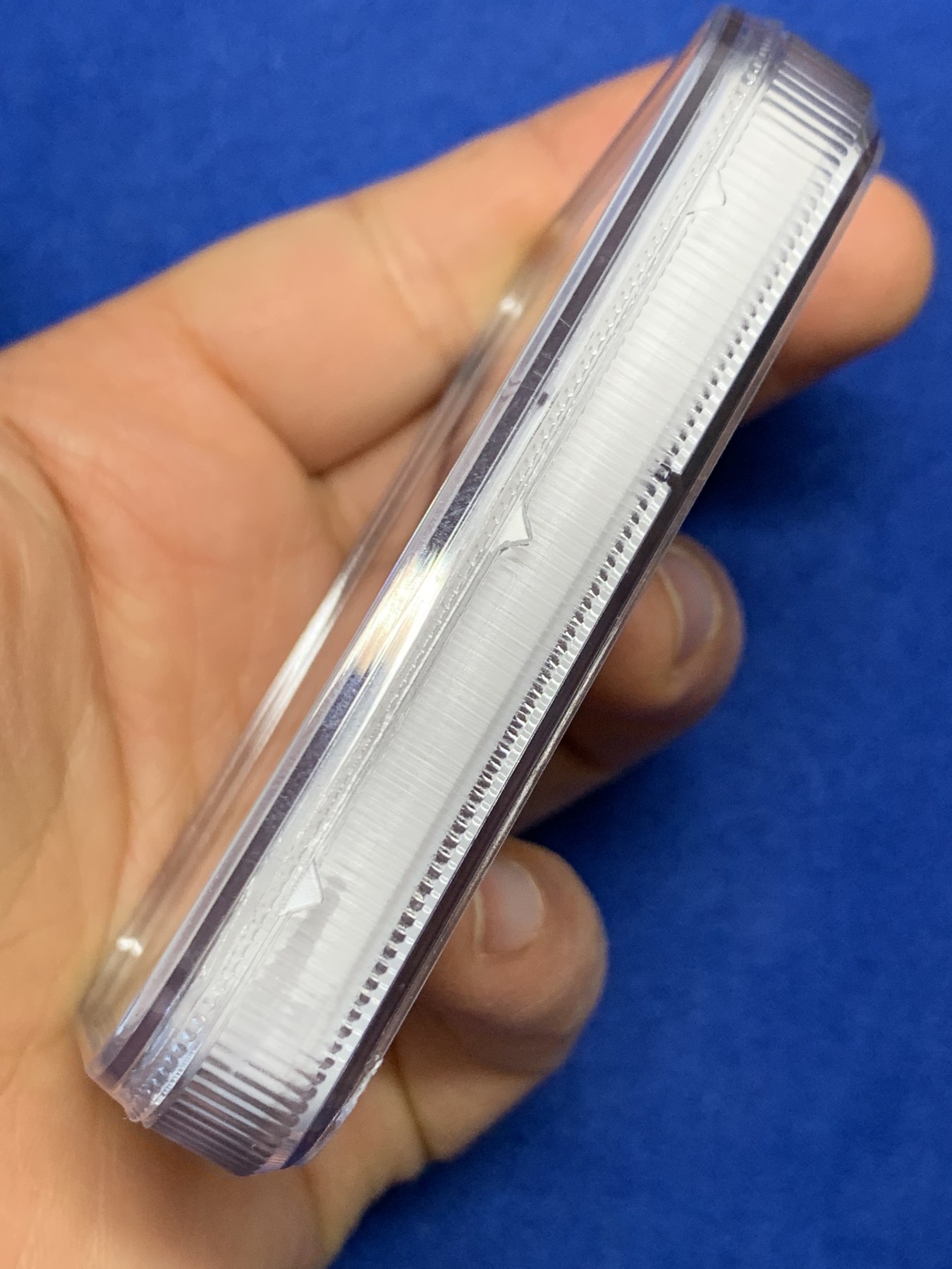 《竞宝斋》圣诞专辑  第二场  第228场 定制纪念章相赠 (全场顺丰包邮) 稀少亚军分！NGC MS61 荷兰 1673 荷兰省 2杜卡特 大马剑银币 64.55克 双倍的快乐 底板光度好 全深打 非常难的品种 上涨幅度惊人