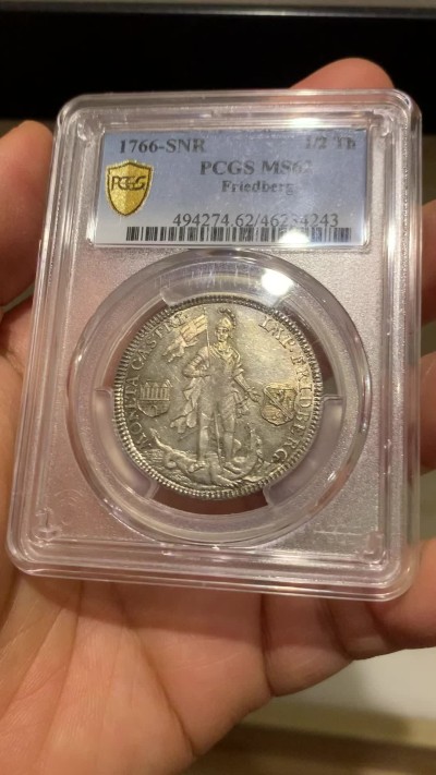 《竞宝斋》圣诞专辑  第二场  第228场 定制纪念章相赠 (全场顺丰包邮) PCGS-MS62 1766神圣罗马帝国弗里德贝格重甲武士1/2泰勒银币 非常少见，PL底板