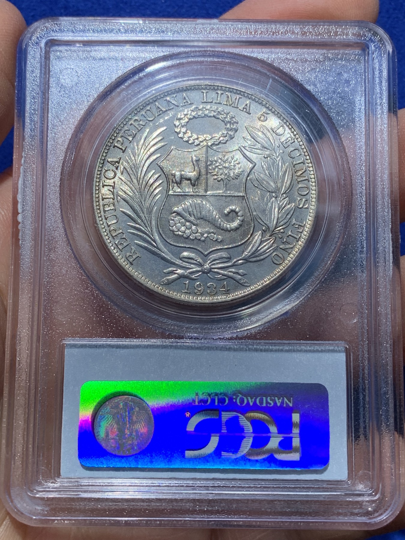 《竞宝斋》圣诞专辑  第二场  第228场 定制纪念章相赠 (全场顺丰包邮) PCGS-MS64 秘鲁 1934年 1索尔 pc早期老白盒 光度十足 分数高