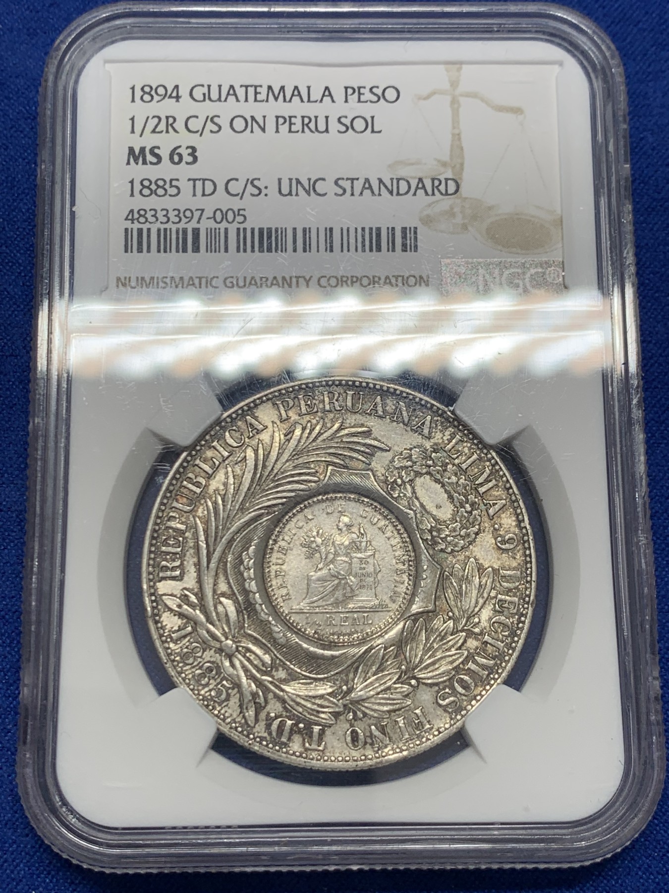 《竞宝斋》圣诞专辑  第二场  第228场 定制纪念章相赠 (全场顺丰包邮) NGC-MS63 危地马拉 1894年 加盖秘鲁比索 热门加盖品种 中南美洲大热 HA23年11月N61成交432美金