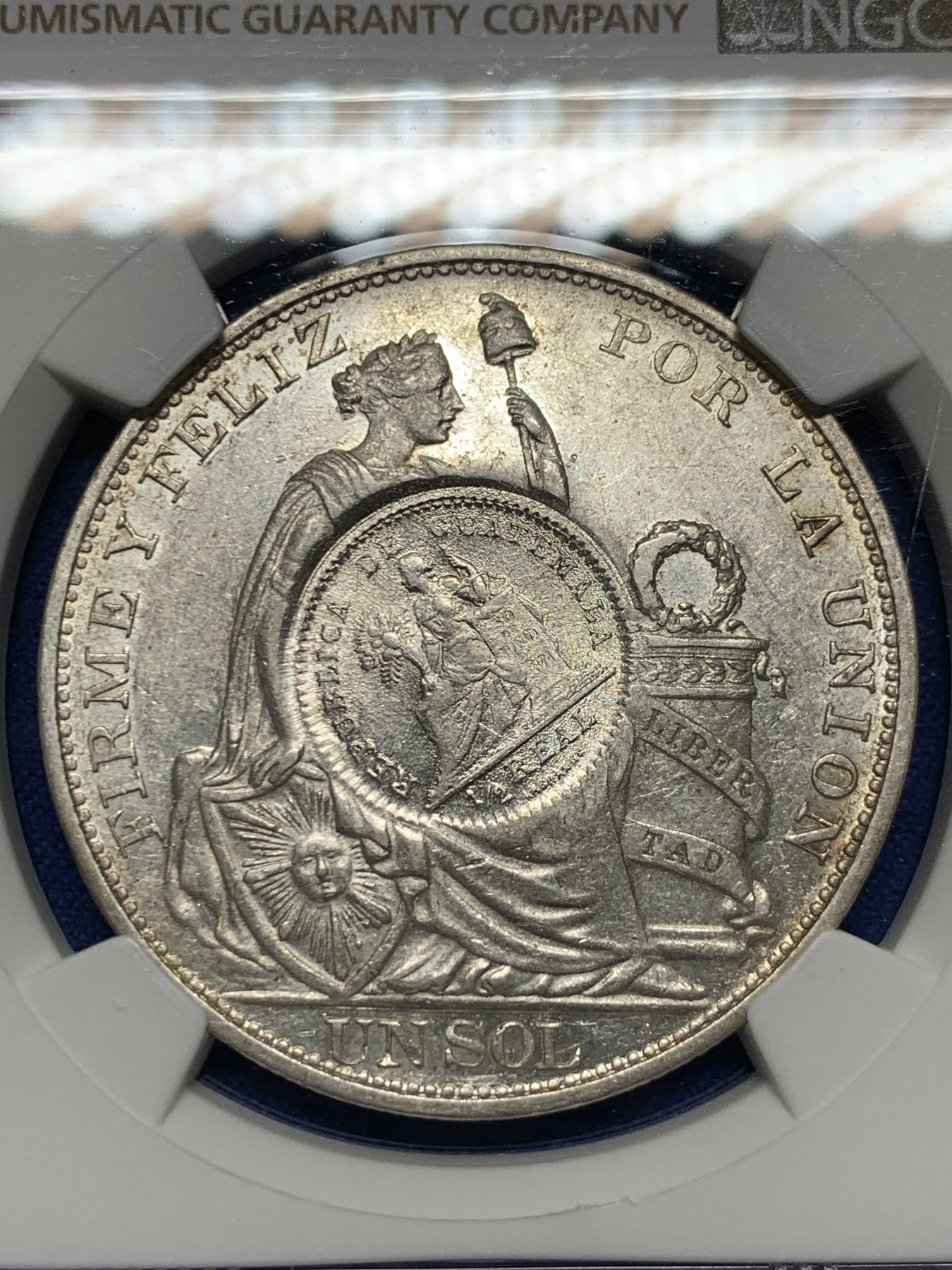 《竞宝斋》圣诞专辑  第二场  第228场 定制纪念章相赠 (全场顺丰包邮) NGC-AU55 危地马拉1894年加盖1比索银币 热门品种 低评好状态