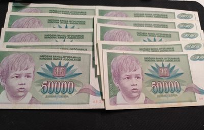 成斌钱币 2023-12-24钱币、徽章专场 - 南斯拉夫纸币一致