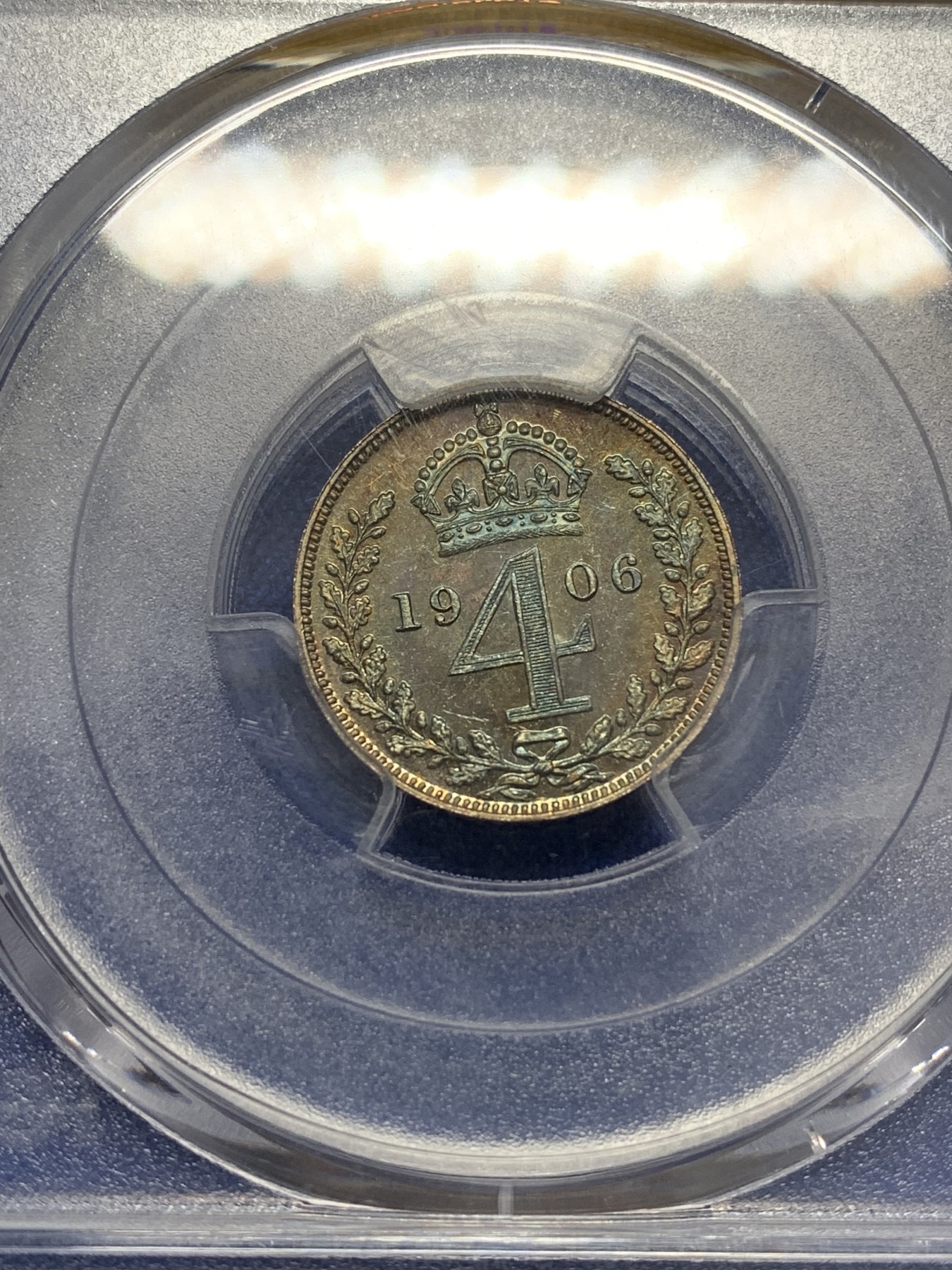 《竞宝斋》圣诞专辑  第二场  第228场 定制纪念章相赠 (全场顺丰包邮) 4枚一组 PCGS-PL66-68 英国1906年爱德华七世 濯足节套币。镜面感非常明显，且有统一的欧珀光泽包浆，全套高分，包含多枚冠军分，不可超越的一套。带同年份原盒。