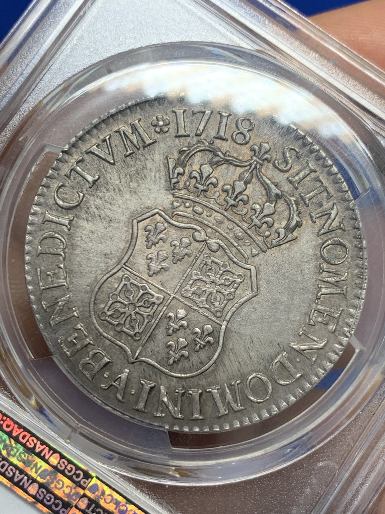 《竞宝斋》圣诞专辑  第二场  第228场 定制纪念章相赠 (全场顺丰包邮) PCGS-MS62 法国1718-A路易十五幼年版埃居 好彩少见MS出分品种 少减重痕 双面全深打 法系必备