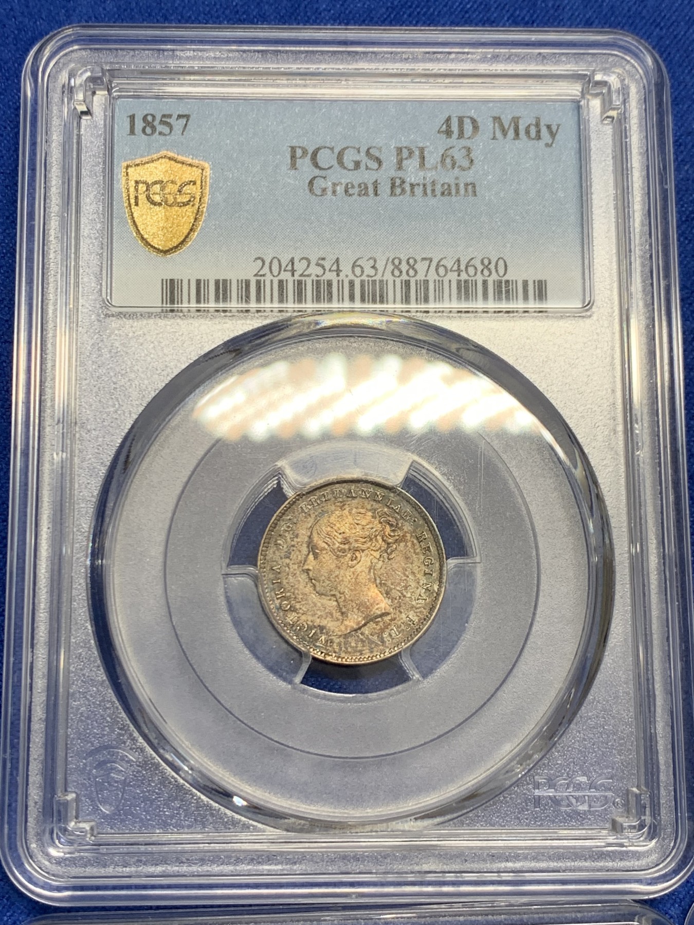 《竞宝斋》圣诞专辑  第二场  第228场 定制纪念章相赠 (全场顺丰包邮) 4枚一组 PCGS PL63-67 英国1857小维早期濯足币，1D+2D+3D+4D面值，顶级分数PL状态，附送原盒传承有序