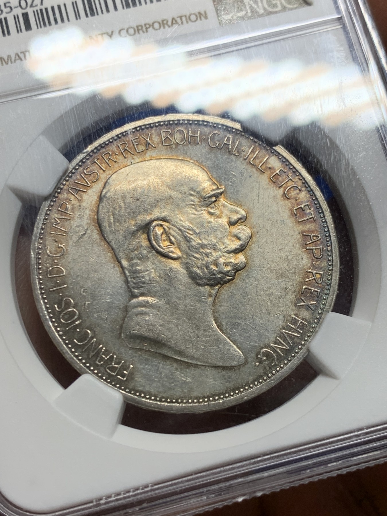 《竞宝斋》圣诞专辑  第二场  第228场 定制纪念章相赠 (全场顺丰包邮) NGC-MS62 奥匈帝国 1908年 弗朗茨一世登基60周年 奔跑的女人 5克朗 银币 黄油环彩 外拍上涨品种