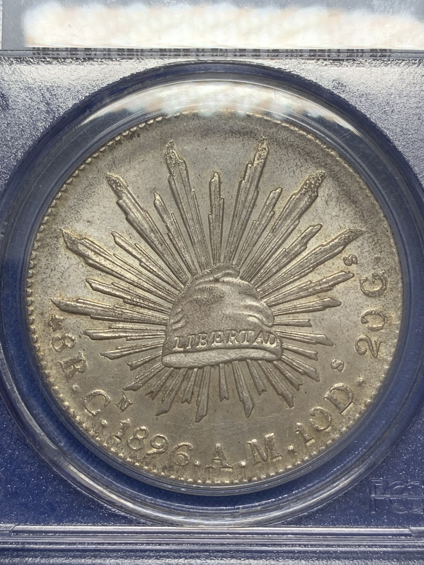 《竞宝斋》圣诞专辑  第二场  第228场 定制纪念章相赠 (全场顺丰包邮) PCGS-MS64 墨西哥 1896年 8瑞尔 花边鹰洋 略少厂别 绝版老白盒 味道不错