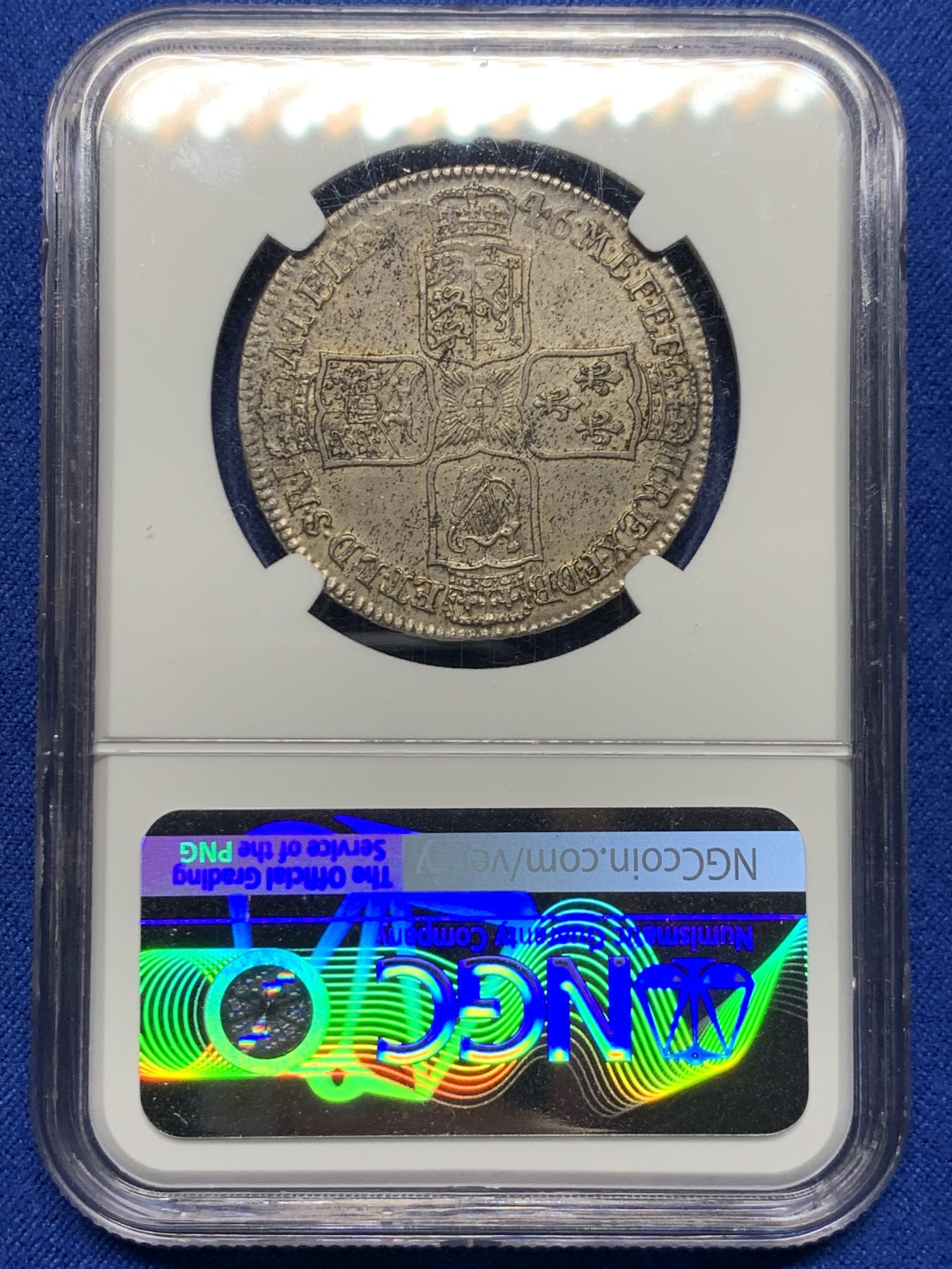 《竞宝斋》圣诞专辑  第二场  第228场 定制纪念章相赠 (全场顺丰包邮) NGC AU55 英国1746年乔治二世利马半克朗银币，细节相当优秀，卷发清晰，英国老精细名誉产品，收藏级英国币