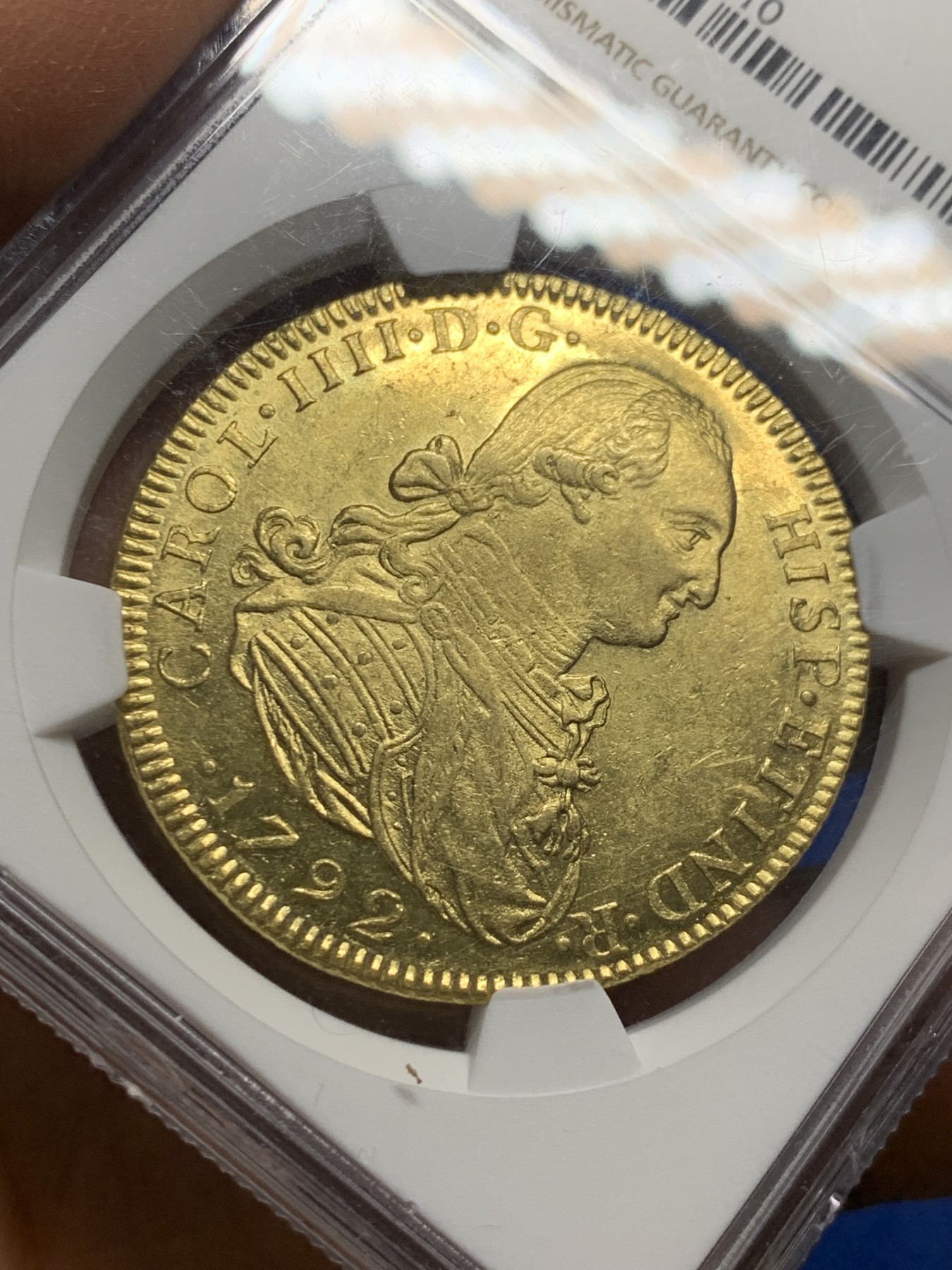 《竞宝斋》圣诞专辑  第二场  第228场 定制纪念章相赠 (全场顺丰包邮) NGC-MS62 1792年西属哥伦比亚8埃斯库多金币 早期卡四，打制完美，没有减重痕，MS西属大金及其难得,唯二亚军分，上面只有一个63